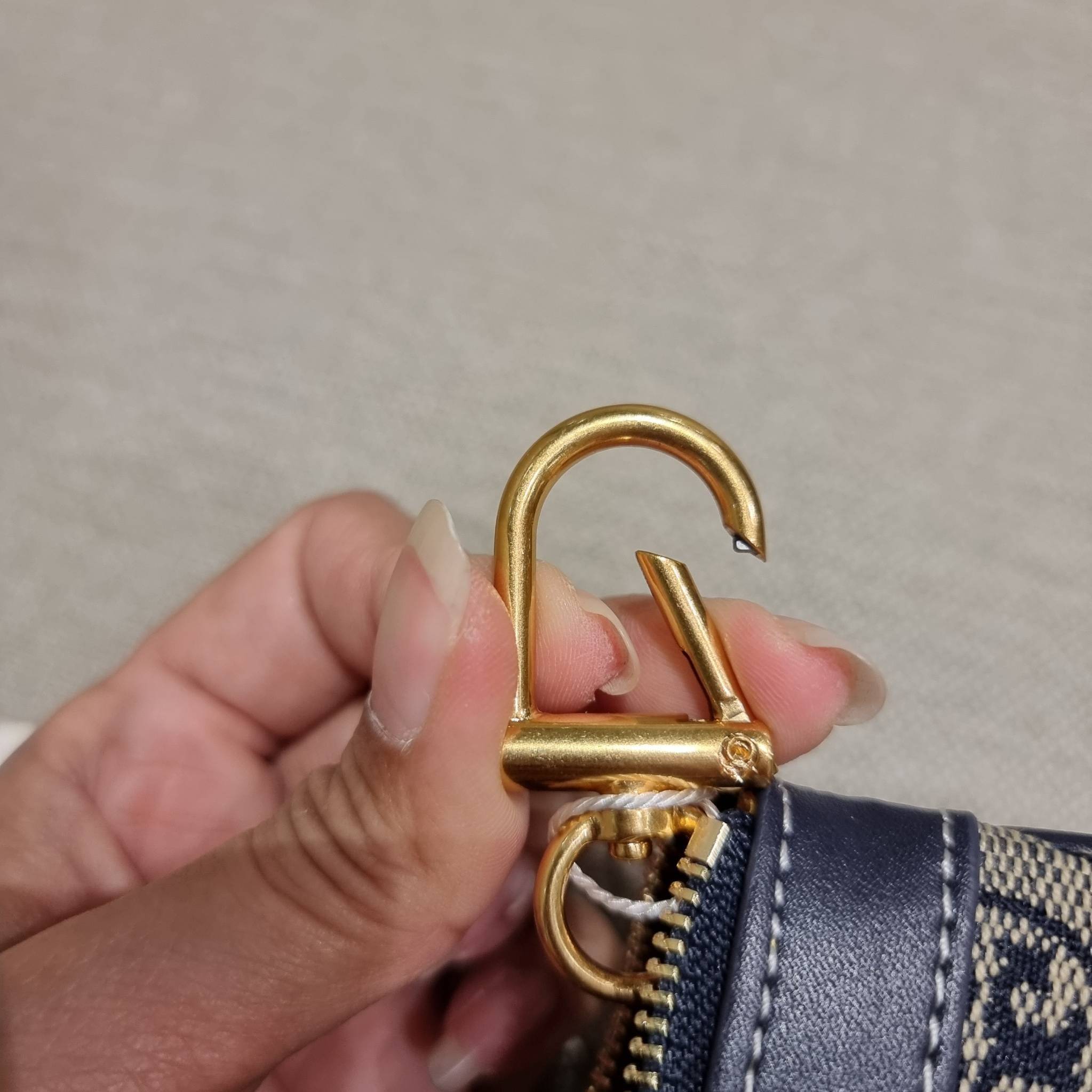 TORY BURCH T MONOGRAM CARD CASE KEY RING ใหม่ล่าสุด กับกระเป๋าเอนกประสงค์สำหรับถนอมบัตร น่ารัก คิ้วท์ๆ ใบจริงน่าใช้มาก