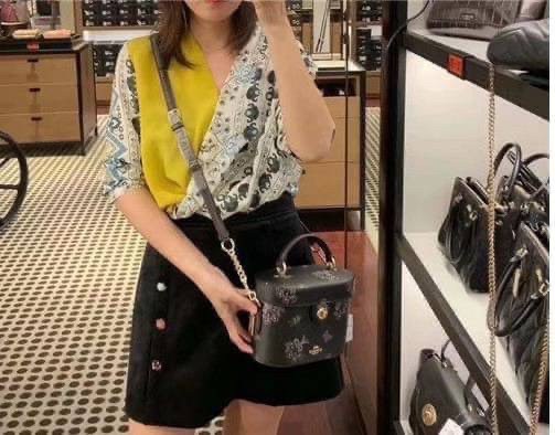 COACH KAY CROSSBODY WITH RIBBON BOUQUET PRINT ((76713))