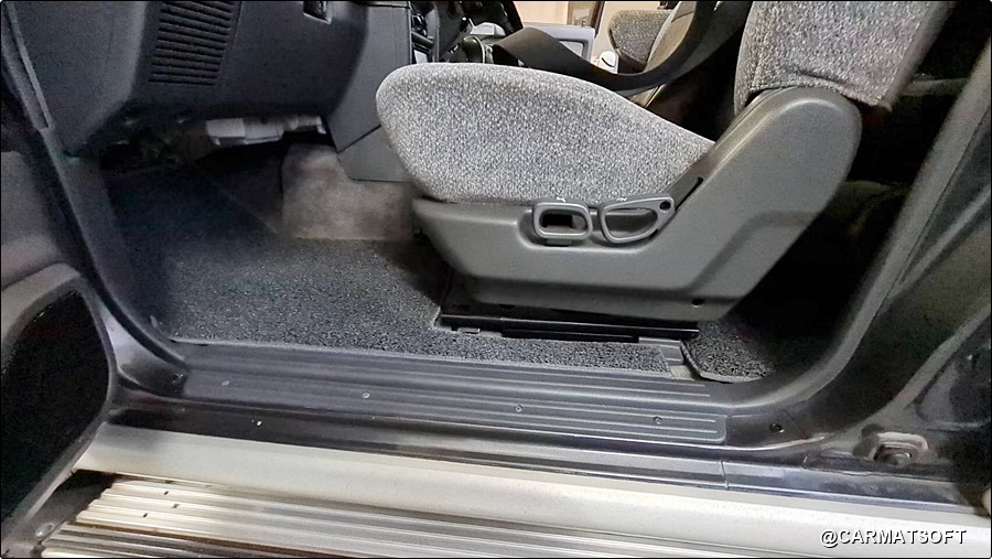 พรมดักฝุ่นไวนิล MITSUBISHI PAJERO โชกุน (ปี1996-99) สวยงาม เข้ารูป ตรงรุ่นรถ