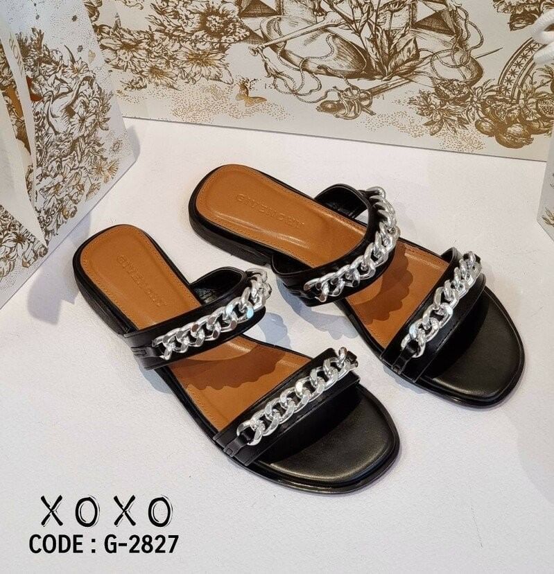 Givenchy Sandals แตะ โซ่ สวย เก๋ งานขายดีตลอดกาล แมทส์ชุดง่าย น้ำหนักเบา วัสดุหนัง PU แต่งโซ่อย่างดีอะไหล่หนา ดูแพงเกินราคาขาย น้ำหนักเบา