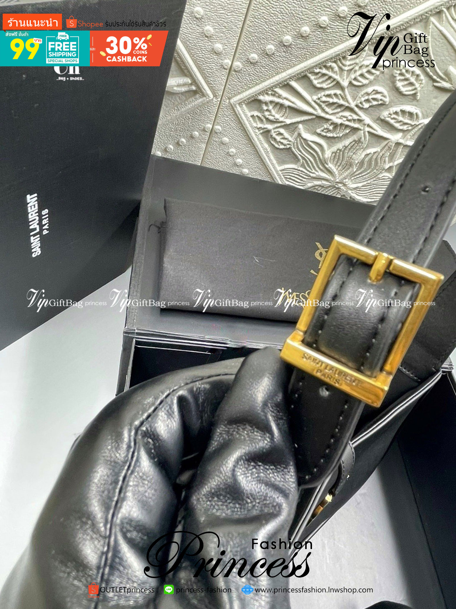 YSL Le 5 à 7 Leather Hobo Bag รุ่นยอดนิยม รที่สาวๆ ตามหา งานสวยหรู กระเป๋าสะพายไหล่ ดีไซน์อยู่ทรง คลาสสิคแฝงความหรูด้วยโลโก้สีทองอร่ามโดดเด่น วัสดุหนังเรียบ สาวๆที่รออยู่ต้องรีบจัด รีบมีเป็นของตัวเองกันน้า ราคาสุดคุ้มที่นี่ที่เดียวจ้า