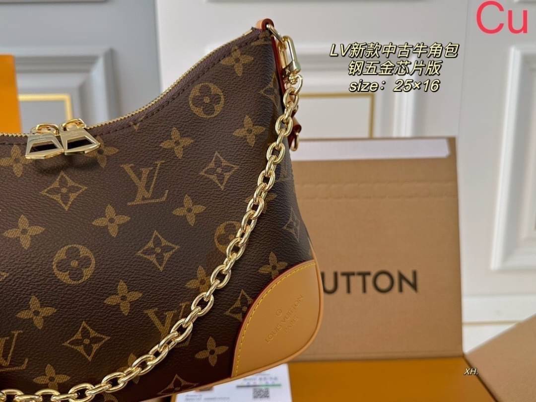 LV Boulogne monogram bag กระเป๋าสะพาย ดีไซน์คลาสสิครุ่นสุดปัง มีความหรูหราในตัวเอง ขนาดกลางๆพอดีลำตัว พกพาง่ายสะดวกแบบนี้ ต้องมีไว้ใช้สักใบ รับรองไม่ผิดหวังแน่นอน รีบจัดก่อนสินค้าหมดน๊าา😘