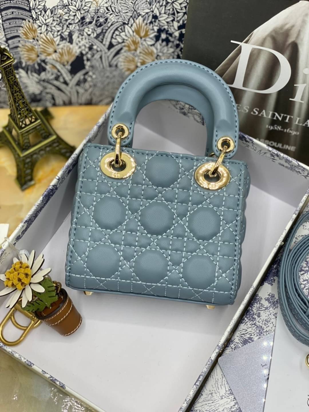 VIP 】หนังแท้ CHRISTIAN DIOR MICRO LADY DIOR BAG Cannage Lambskin
