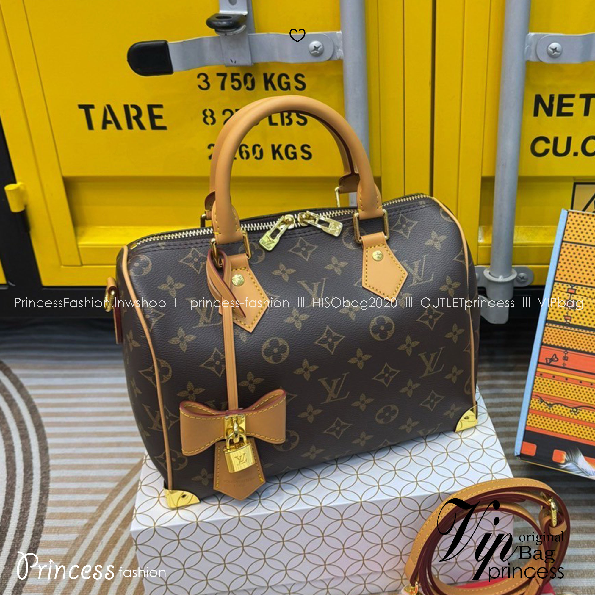 LV x TM - Speedy Bandoulière 25 bag กระเป๋าทรงหมอน รุ่นใหม่ท็อปฮิต สวยหรูโดดเด่น มีชีวิตชีวาในคอลเล็คชั่น LV x Murakami ด้วยลายโมโนแกรมสุดไอคอนิกเปี่ยมสีสันที่รังสรรค์ขึ้นใหม่จากพาเลตต์สีสุดป๊อปอันเป็นเอกลักษณ์