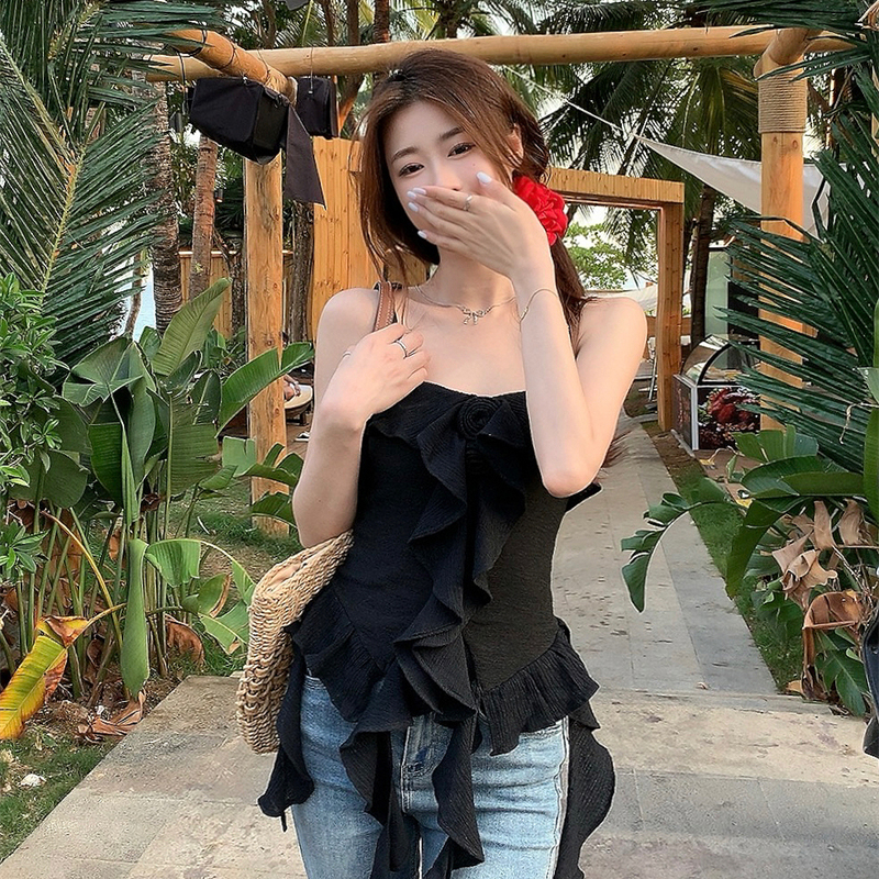 พร้อมส่ง 🍊 Stella black blouse เสี้อสายเดี่ยว ทรงน่ารัก (IN38750)