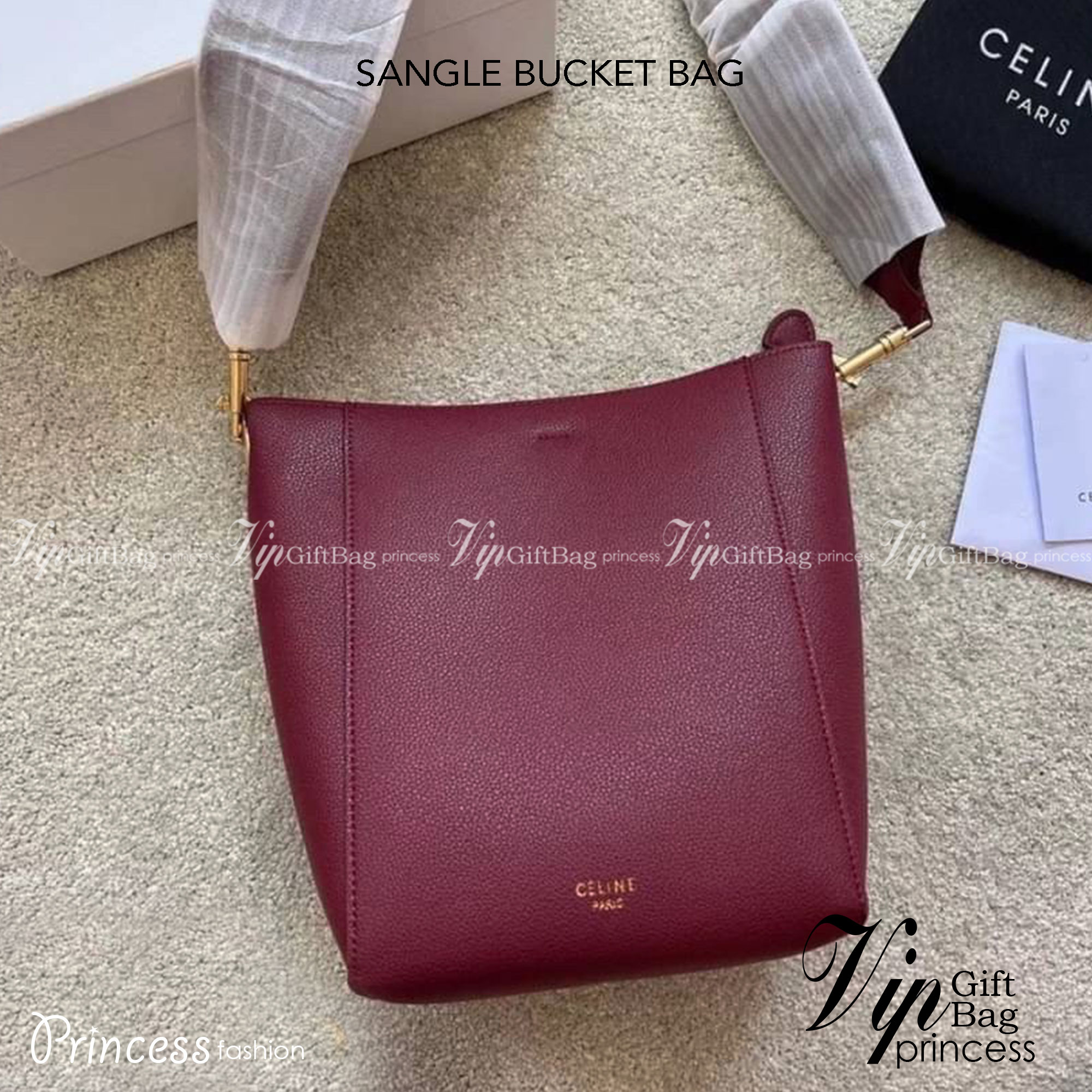 CELINE SANGLE SMALL BUCKET BAG กระเป๋าสะพายทรงบัคเก็ต หนังซอฟอย่างดี น่าใช้มากๆ