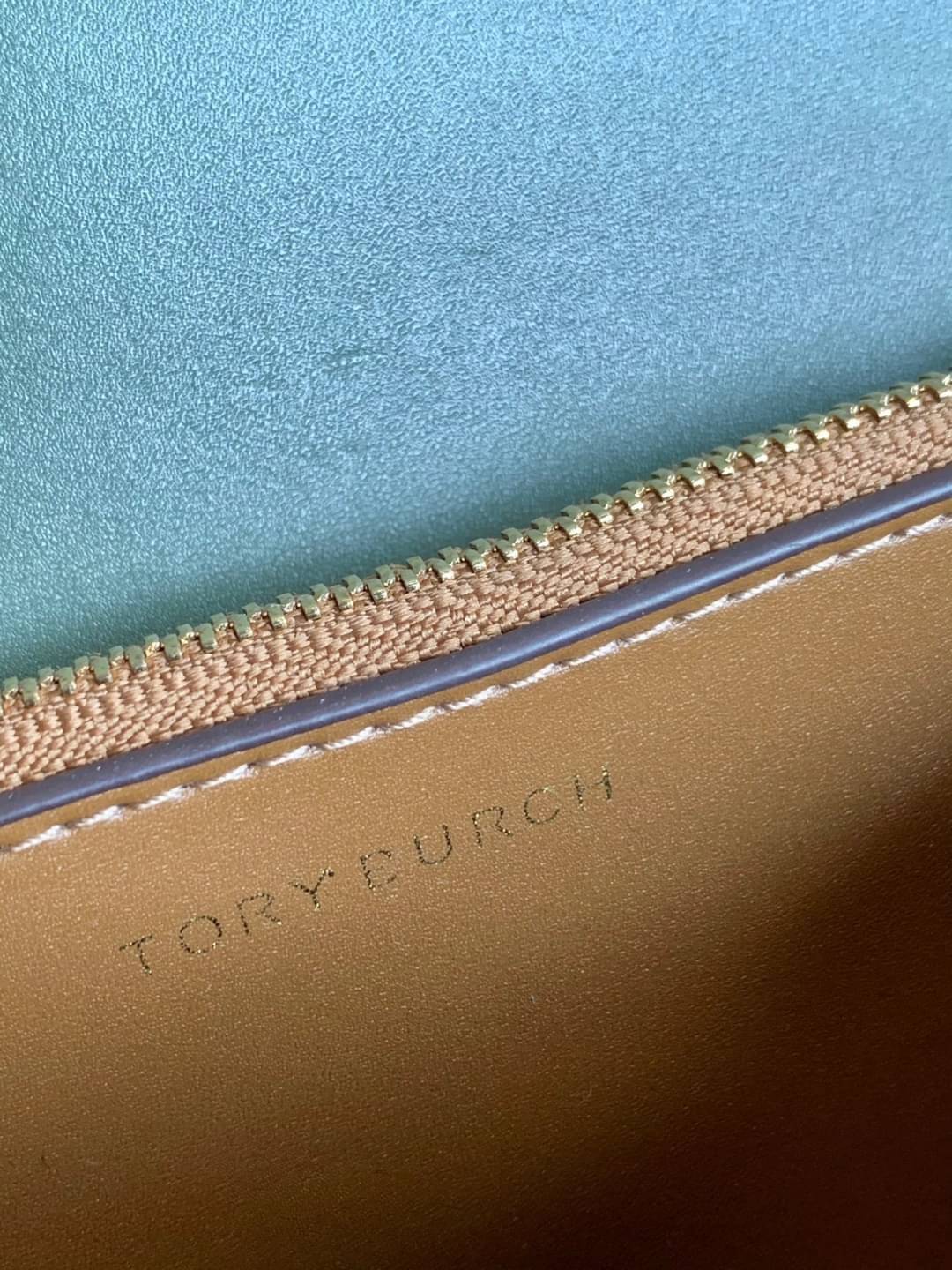 TORY BURCH ELEANOR SMALL SHOULDER BAG / Tory Burch Eleanor quilted shoulder bag น้องเล็ก หรู ดูแพง ลุคไหนๆ ใบนี้เอาอยู่เลยค่าา! Best seller ใครยังไม่มีติดตัว รอบนี้จัดเลยค่าา