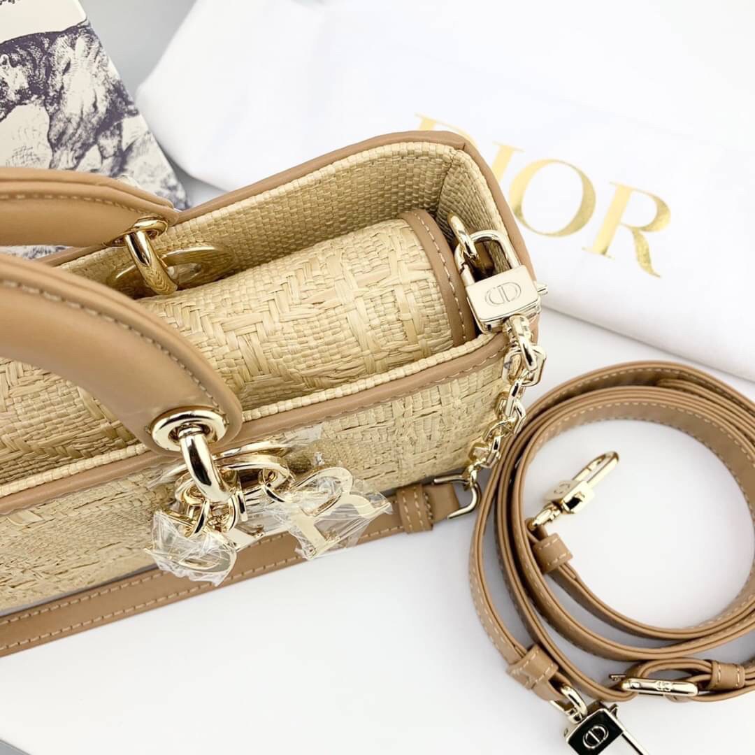 ORI 】DIOR Lady D-Joy Bag Natural Cannage Raffia พร้อมส่งที่ไทย ภาพสินค้าถ่ายจากงานขายจริง ใช้งานต่างประเทศได้