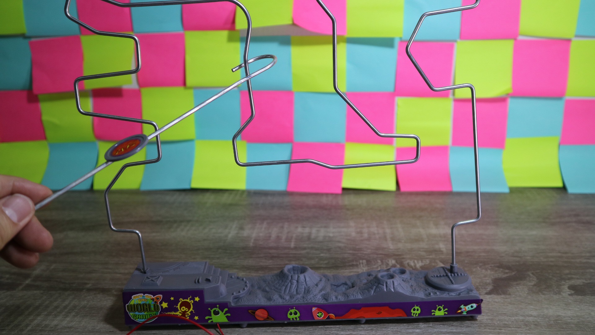 เกมขดลวดฝึกสมาธิ Beat the buzz