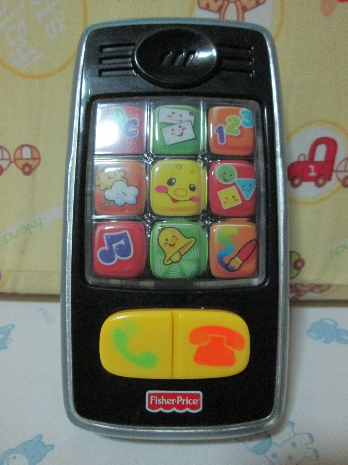Fisher-Price Laugh & Learn Smilin' Smart Phone ของเล่นมือสอง