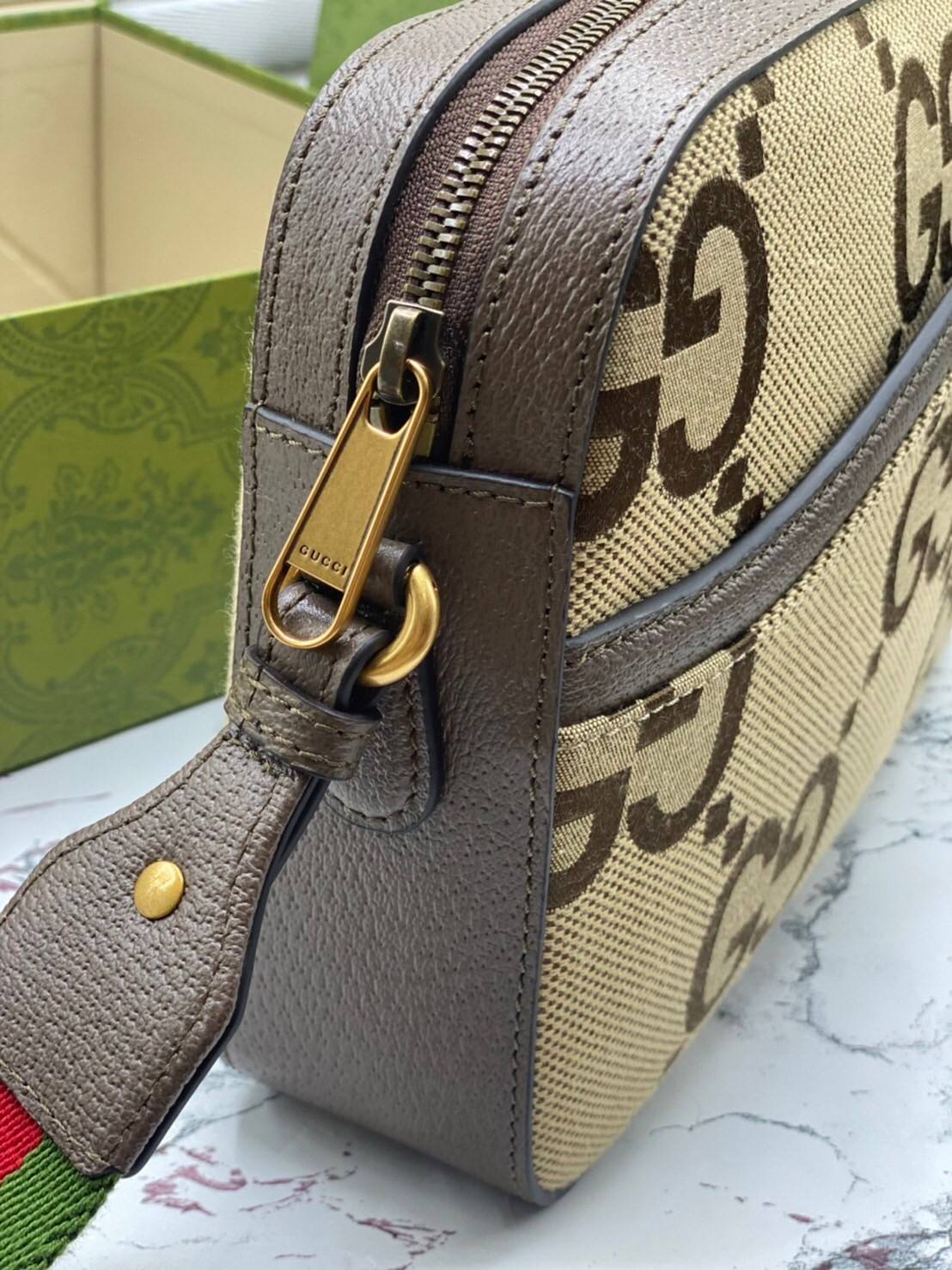 หนังแท้ 】GUCCI jumbo GG shoulder bag 26cm พร้อมส่งที่ไทย เกรดออริจินอล ลายใหม่ Jumbo Double G ครอสบอดี้หรือสะพายไหล่ก็ได้ทุกลุค ภาพสินค้าถ่ายจากงานขายจริง ใช้งานต่างประเทศได้