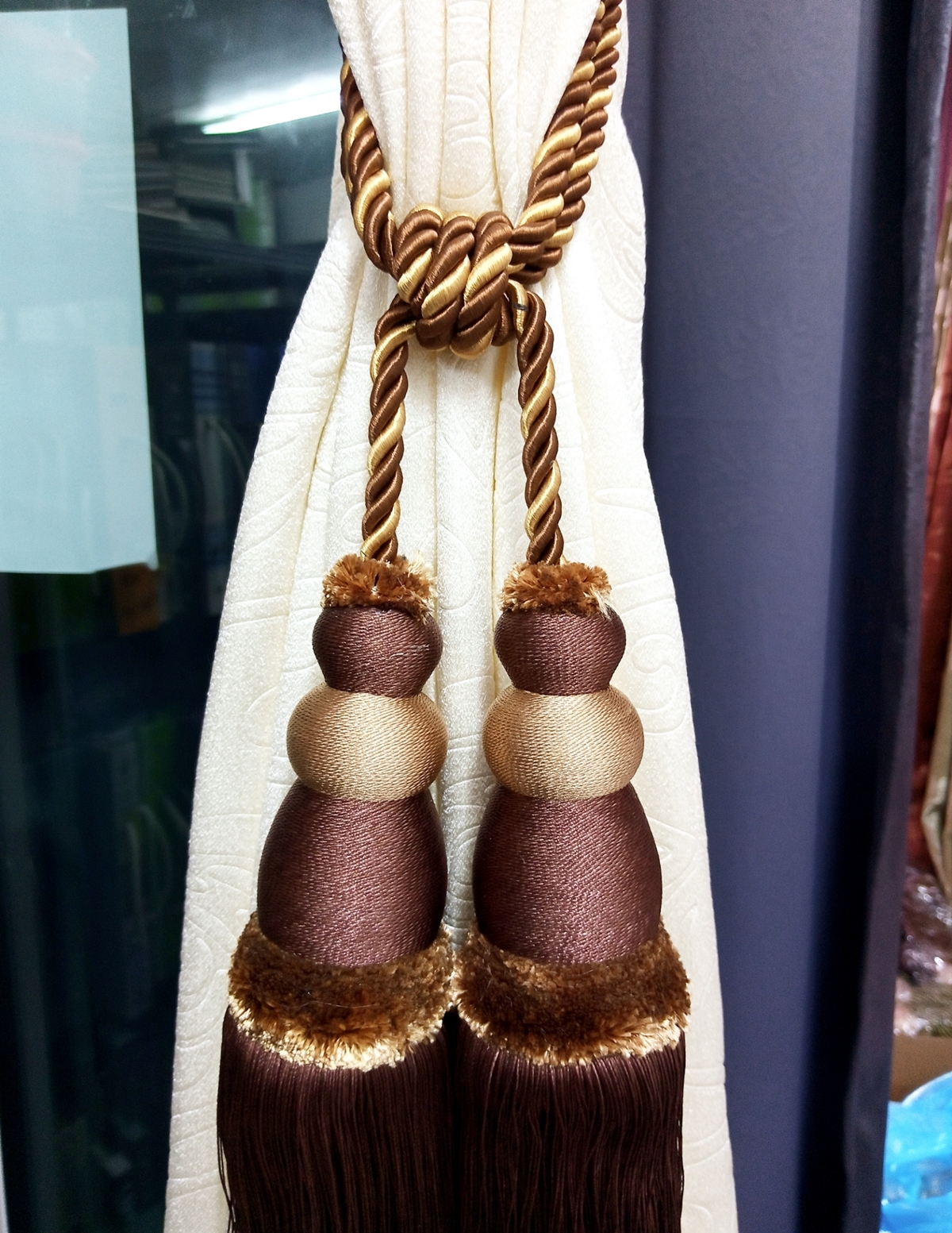 สายรวบผ้าม่าน ขนาดใหญ่ รุ่นชีต้า(CHEETAH) สีน้ำตาล (ราคาต่อชิ้น)