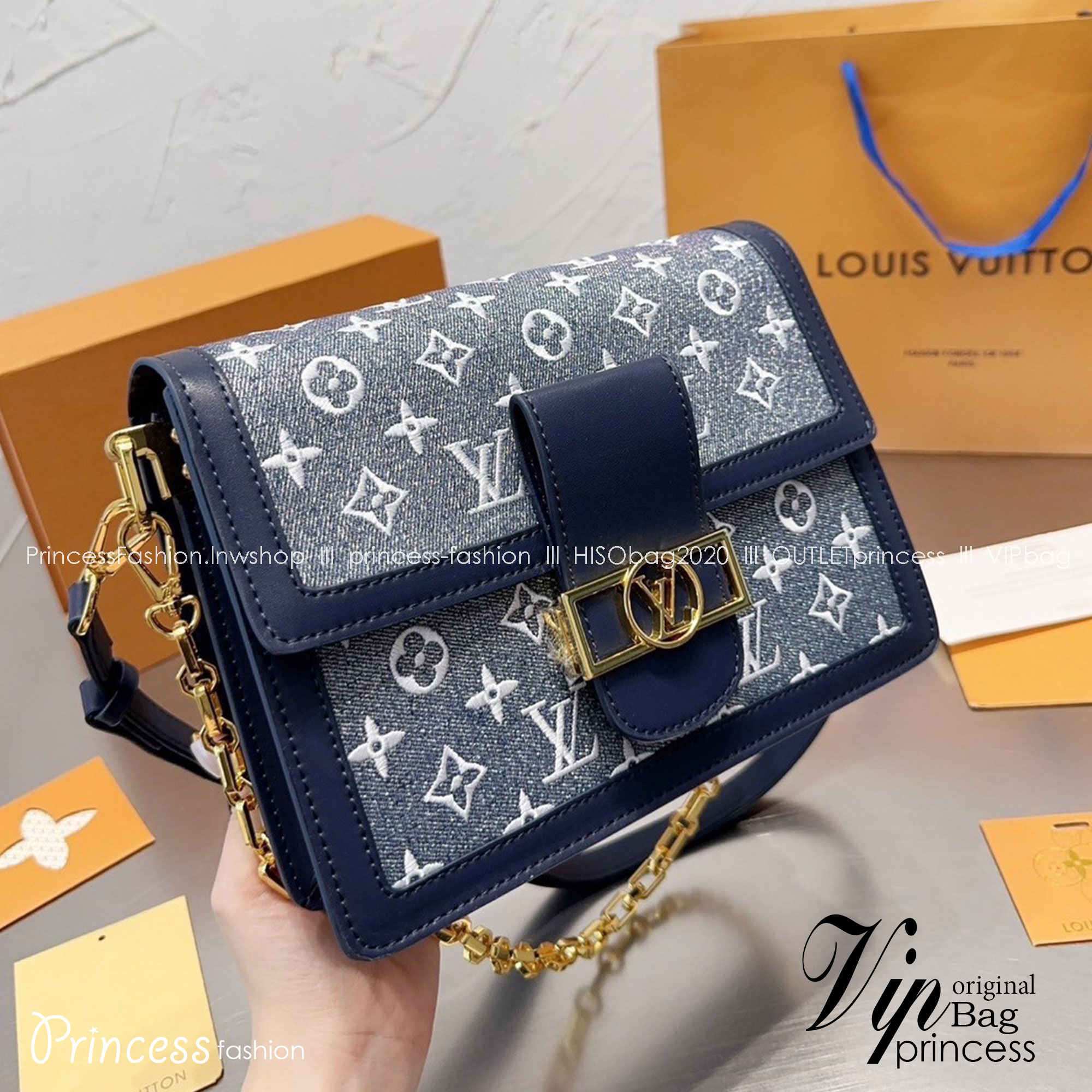 LV Dauphine Monogram Jacquard Denim 25cm งานเดนิม สวยเท่ห์มากๆ ไม่มองไม่เหลียวไม่ได้แล้ว!! สร้างดีเทลผู้ดี กระเป๋าสะพาย ดีไซน์เลิศ สวยปังในราคาโดนใจ แบบนี้ใครไหวไปก่อน ไม่ไหวก็ต้องสั่งได้เลยจ้า!!