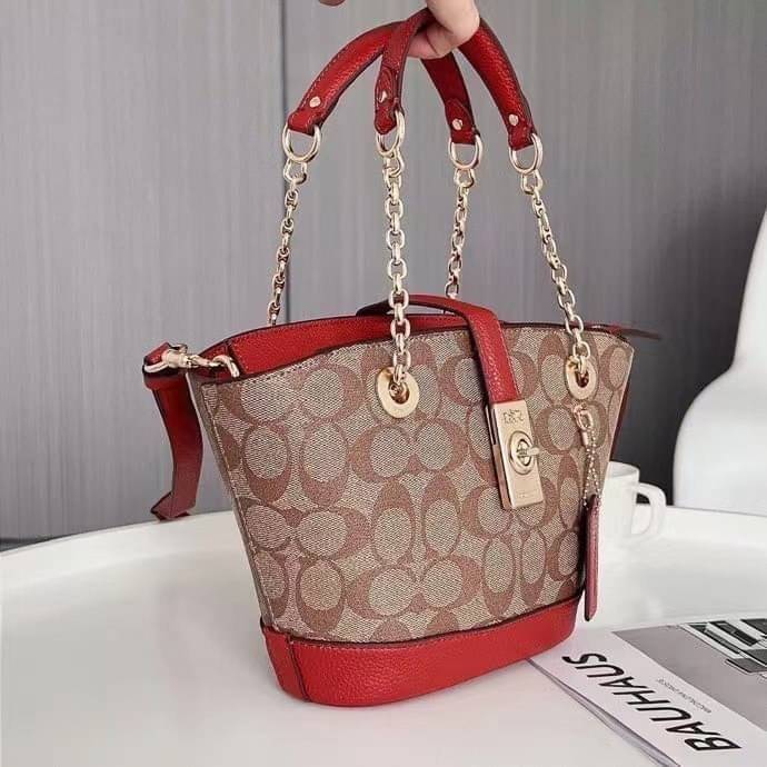 COACH Lane Bucket Bag In Signature Canvas C8597 C8399 พร้อมส่งที่ไทย