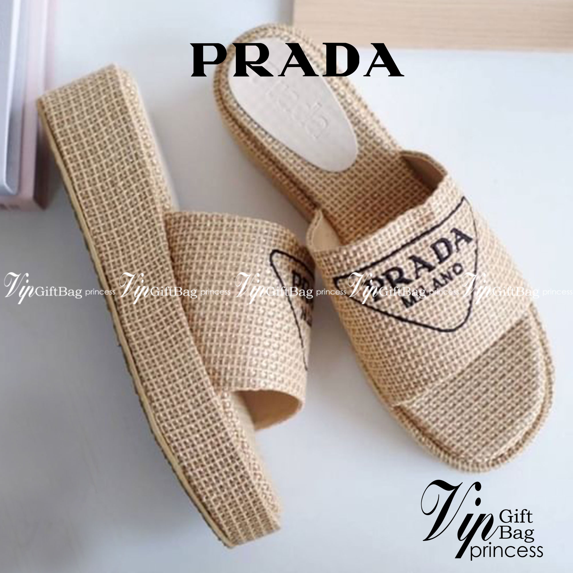 PRADA Shoes รองเท้างานสวม วัสดุผ้าลายกระสอบ ทรงเตารีด ส้นเสมอ น้ำหนักเบา ใส่สบาย ไม่เขย่ง เข้าทรงรูปเท้า