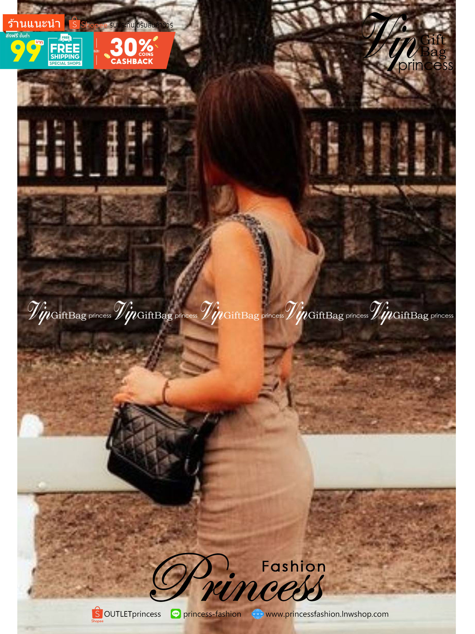 CHANEL SHOULDER BAG / CHANEL GABRIELLE HOBO BAG มี 2 size 8" 10" กระเป๋าสะพายข้าง/ไหล่ หนังนิ่ม หรู มาพร้อมพวงกุญแจสัญลักษณ์แบรนด์ อะไหล่พร้อมโซ่สะพายสีทองสลับเงิน สามารถสะพาย crossbody หรือสะพายไหล่ได้หมด สะพายแล้วขับผิวมากๆ