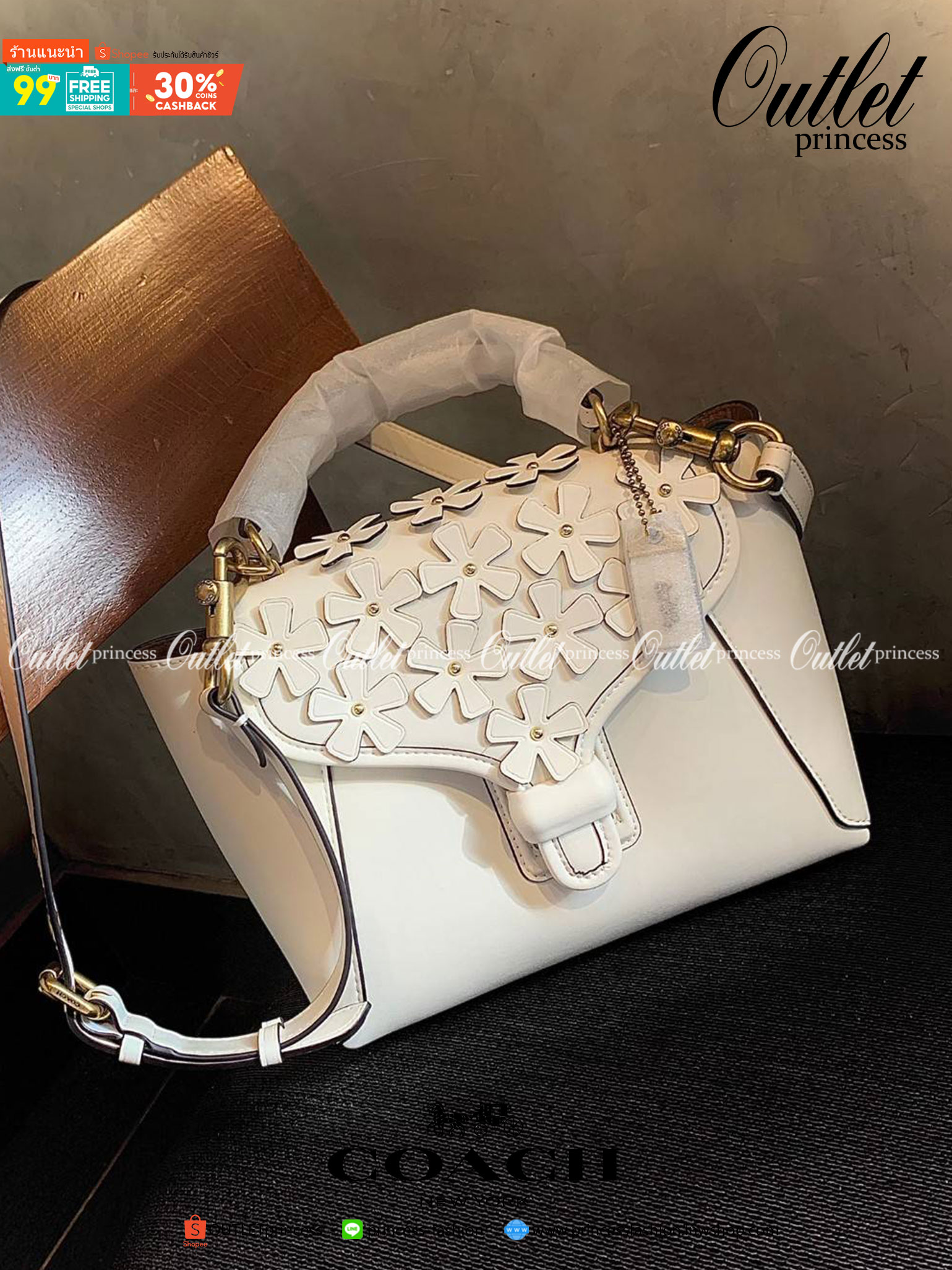 กลับมาพร้อมส่งอีกครั้งใครรออยู่ห้ามพลาดค่ะ COACH COURIER CARRYALL 23 WITH FLORAL ((700)) พร้อมส่งอีกรอบค่ะ! กระเป๋าหิ้ว//สะพายแบบครอสบอดี้ร์ หนังแท้น้ำหนักเบา หนังรุ่นนี้เช็ดทำความสะอาดได้ง่ายๆนะคะ