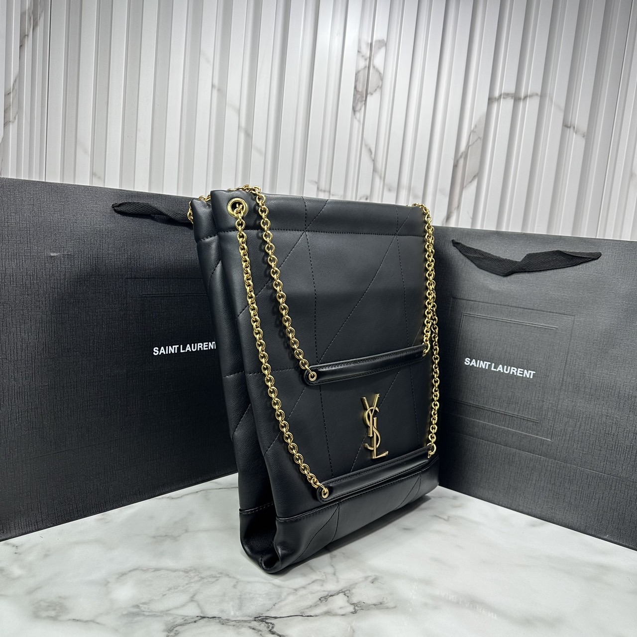 YSL JAMIE 4.3 POCHON / YSL TOTE BAG กระเป๋าสะพายทรงโท้ท รุ่นใหม่ งานหนังเต็มใบจุของได้เยอะ เกรดออริ 1:1