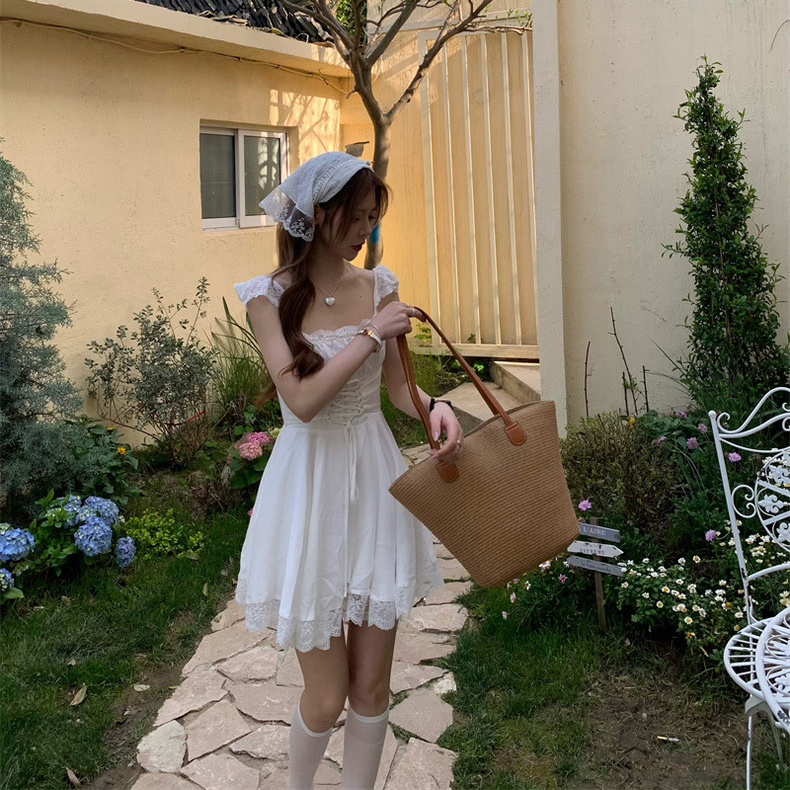 พร้อมส่ง 🍞 Evangeline dress เดรสสายเดี่ยวลายลูกไม้ปักน่ารักมาก (IN38721)