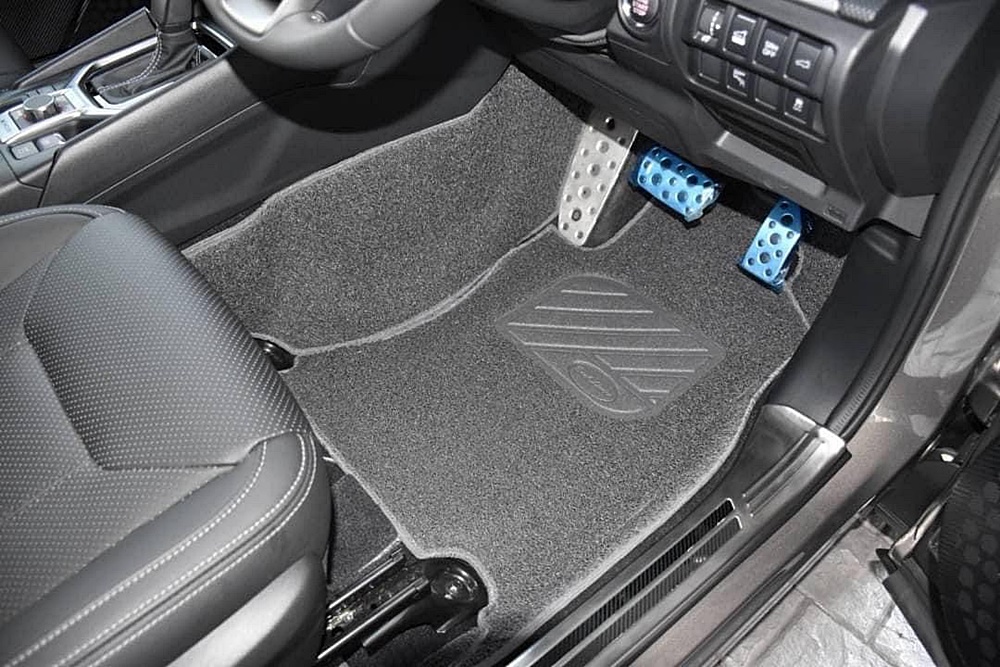 พรมไวนิลดักฝุ่น SUBARU FORESTER 2019-24 พรมดักฝุ่นรถยนต์ เกรดA เต็มคัน เข้ารูป