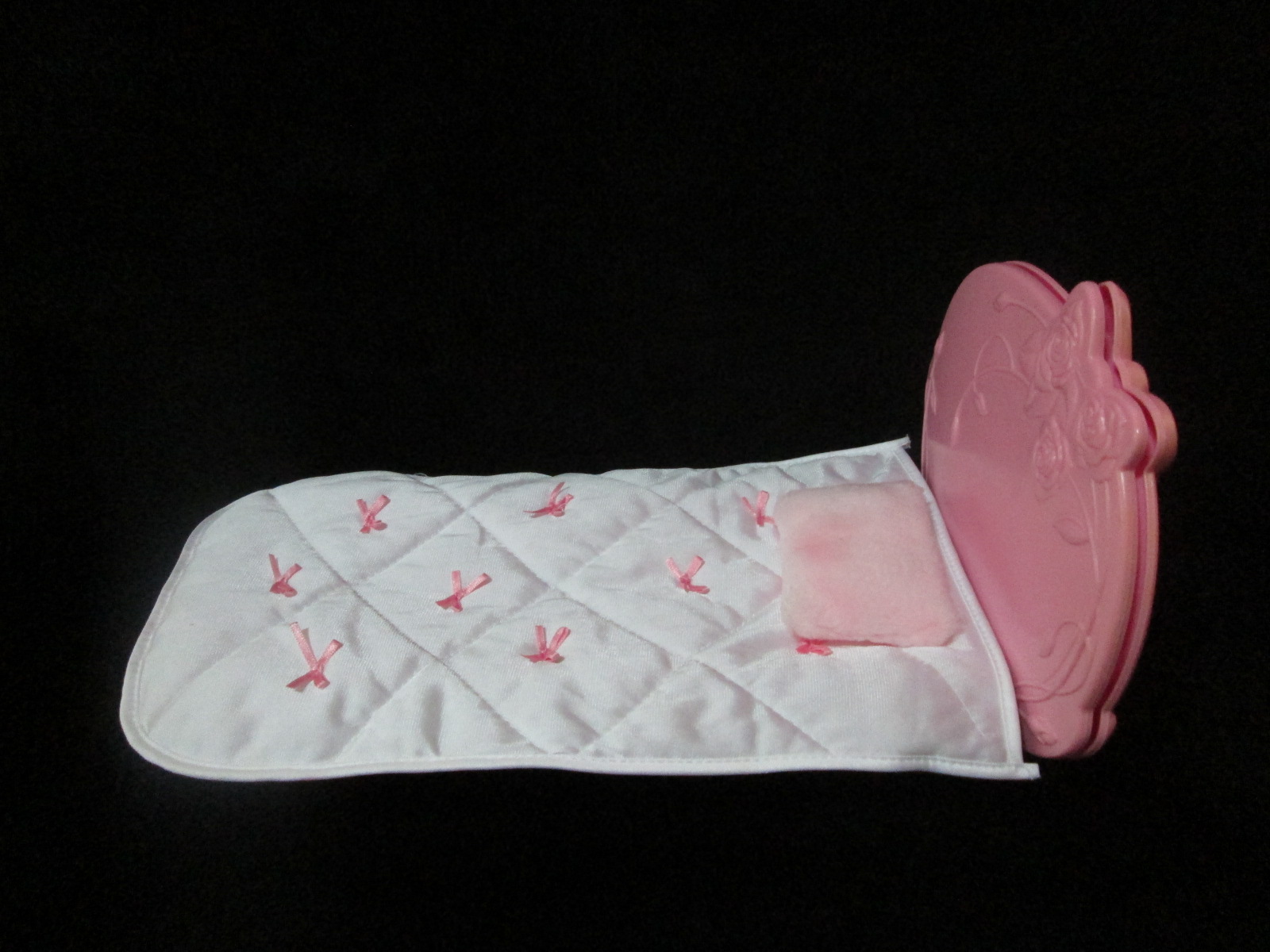 Barbie Dream Bed_เฟอร์นิเจอร์บาร์บี้แท้มือสองสภาพดีมาก