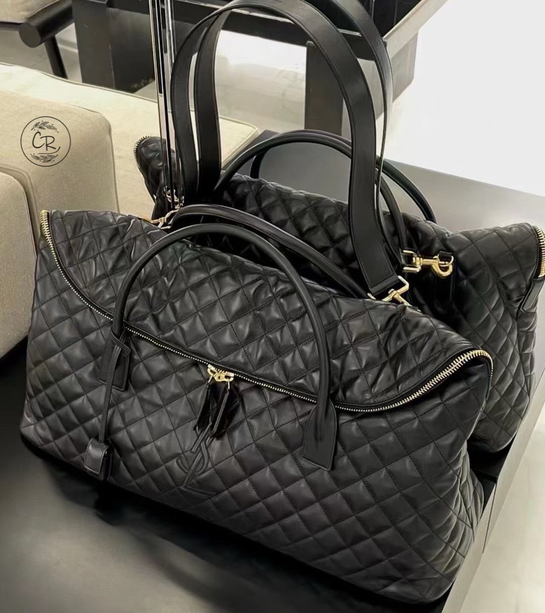 YSL ES GIANT TRAVEL BAG IN QUILTED LEATHER กระเป๋าเดินทางใบใหญ่ ดีไซน์รูปทรงเก๋ ใหม่ล่าสุด ไอเท็มที่ตัวมัมตัวแม่ต้องมี ใบนี้คือที่สุดจริงๆ