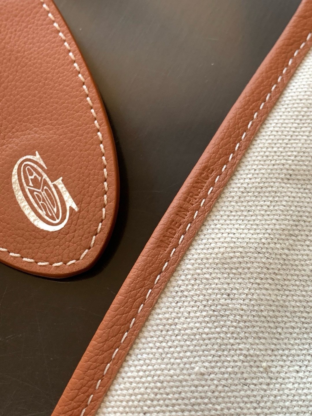 GOYARD GM TOTE BAG กระเป๋าทรงโท้ทใบใหญ่ หนังแท้สวยเป๊ะ เกรดท็อปออริ สลับแท้ 1:1 เกรดดีสุด ใช้ต่างประเทศได้ ผ่านทุก ตม.