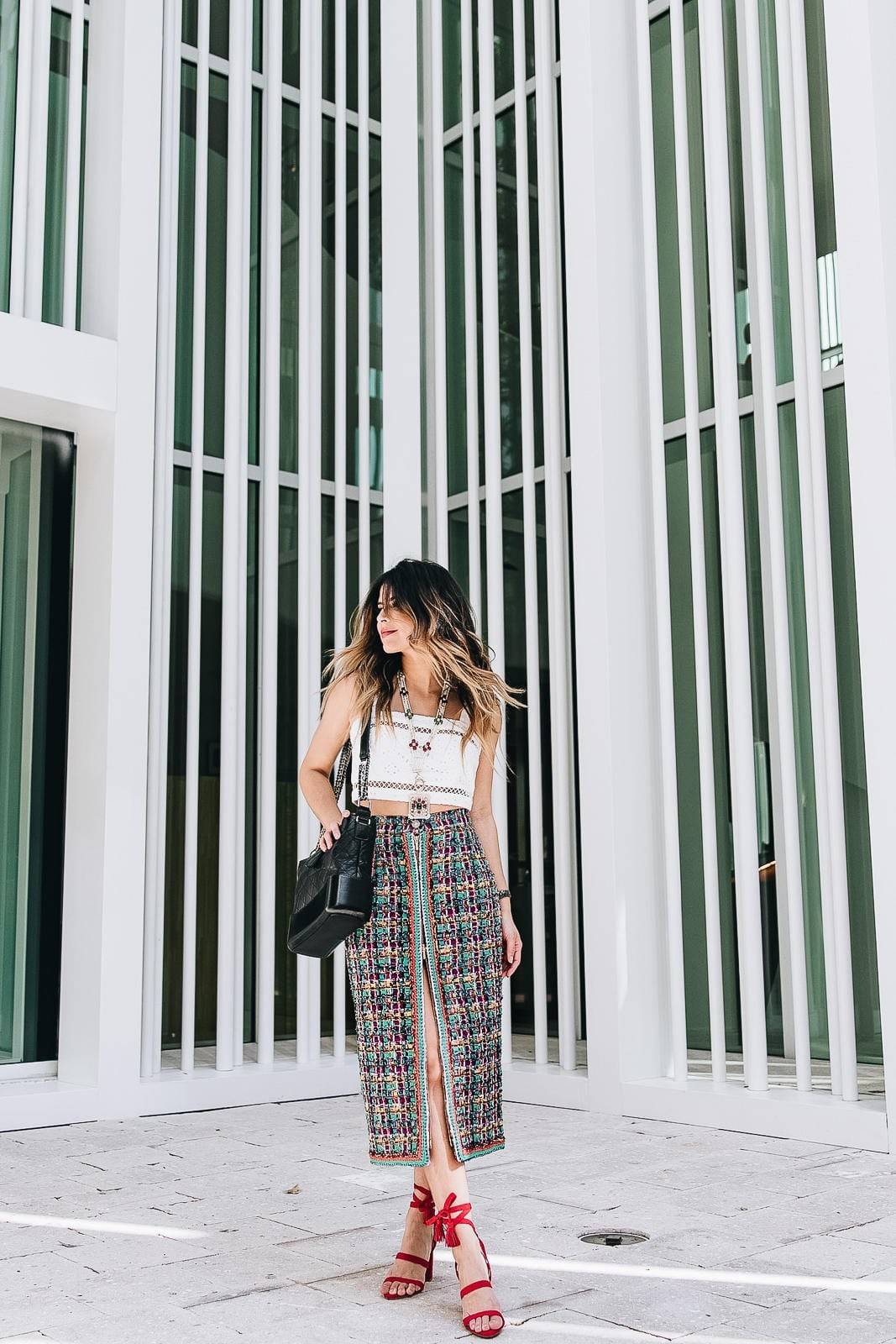 CHANEL Gabrielle Bag Medium สวยคลาสสิค No.1 ต้องยกให้ไอเท็มนี้เท่านั้น กับกระเป๋าสะพายซิกเนเจอร์ ดีไซน์ไม่เหมือนใคร เป็นเอกลักษณ์