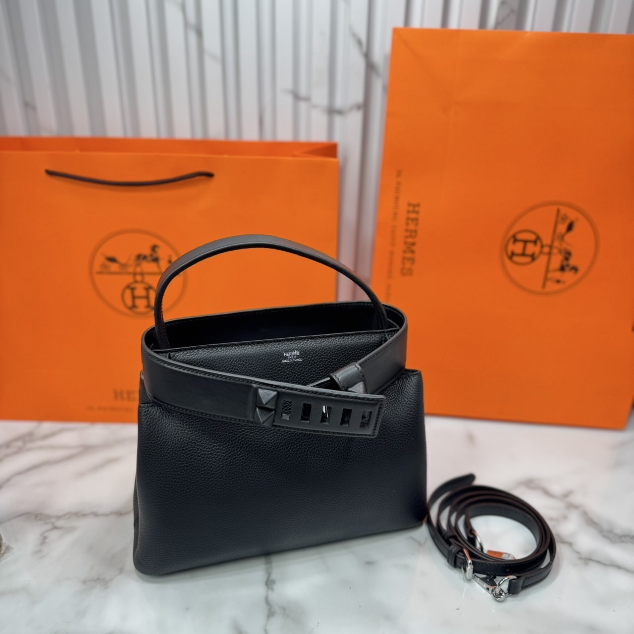 ORI หนังแท้ | Hermes Medor Bag กระเป๋าสะพายดีไซน์ใหม่ แบรนด์หรูระดับไฮคลาส หรูหรา ลัคชู