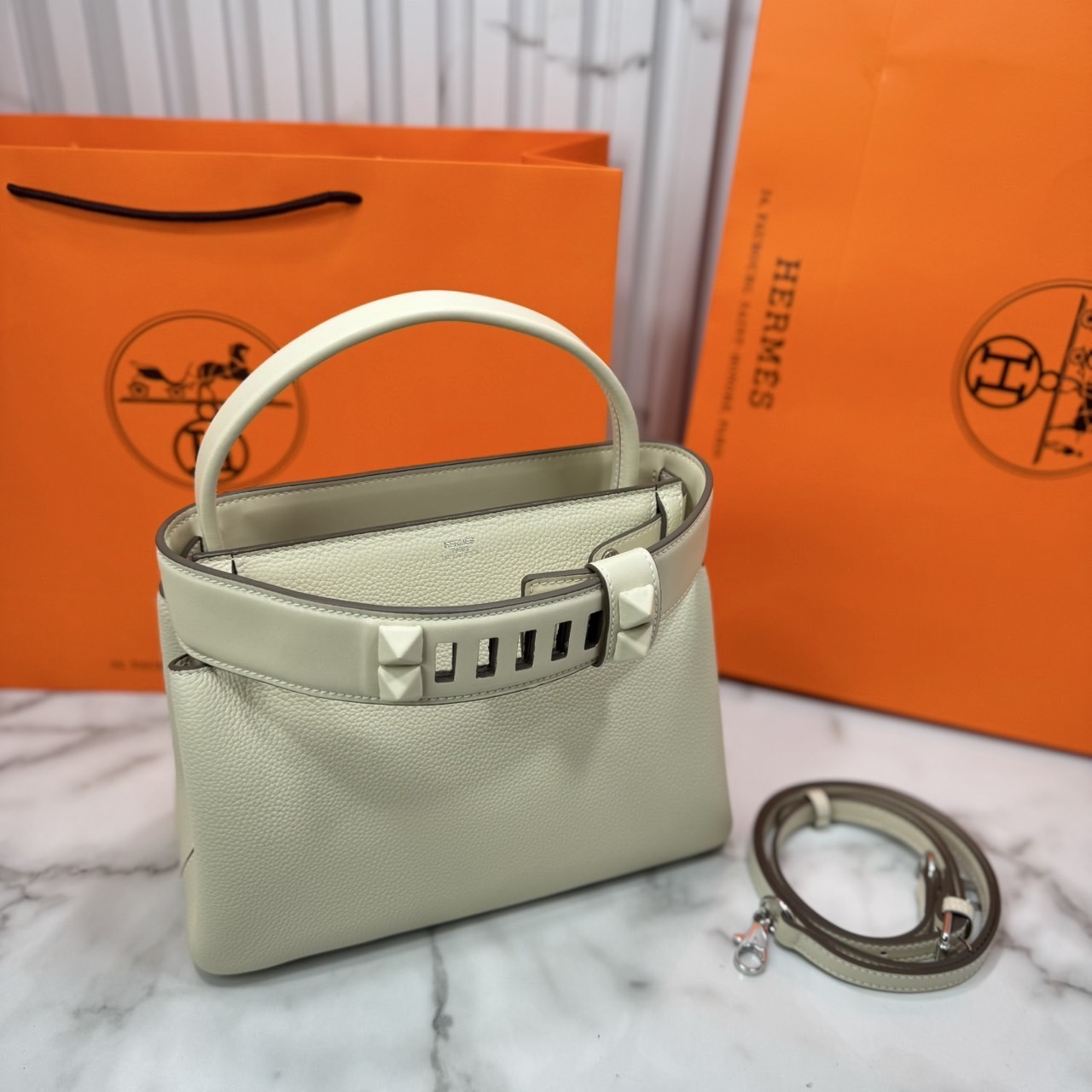 ORI หนังแท้ | Hermes Medor Bag กระเป๋าสะพายดีไซน์ใหม่ แบรนด์หรูระดับไฮคลาส หรูหรา ลัคชู