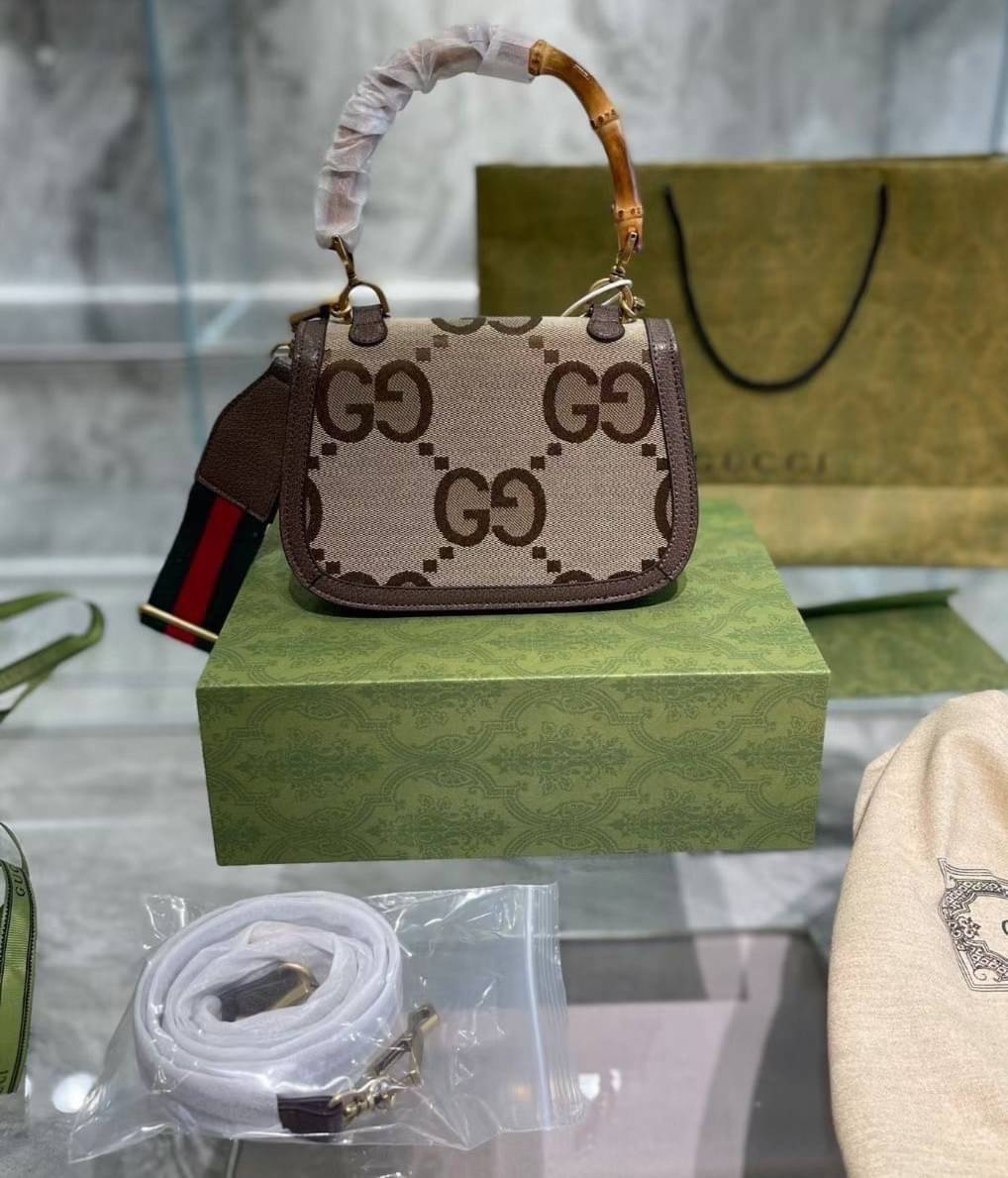 Gucci Bamboo 1947 jumbo GG mini bag พร้อมส่งที่ไทย Camel and ebony jumbo GG canvas