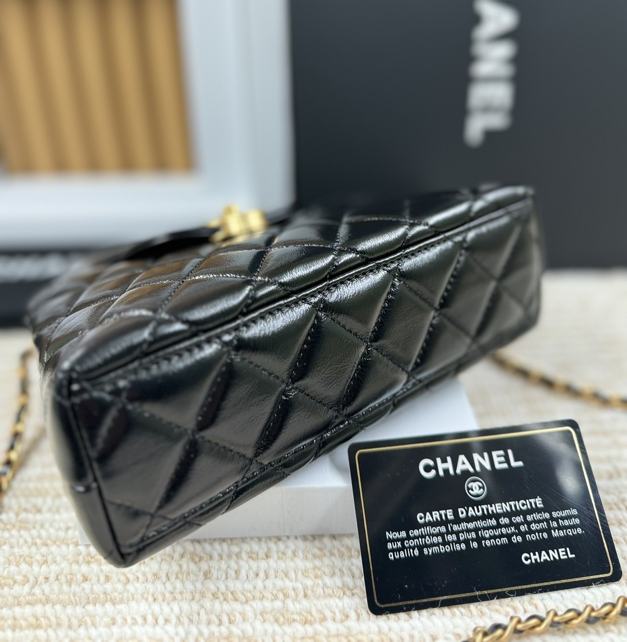 Chanel mini kelly flap bag เกรดออริ สลับแท้ 1:1 ใช้งานต่างประเทศได้