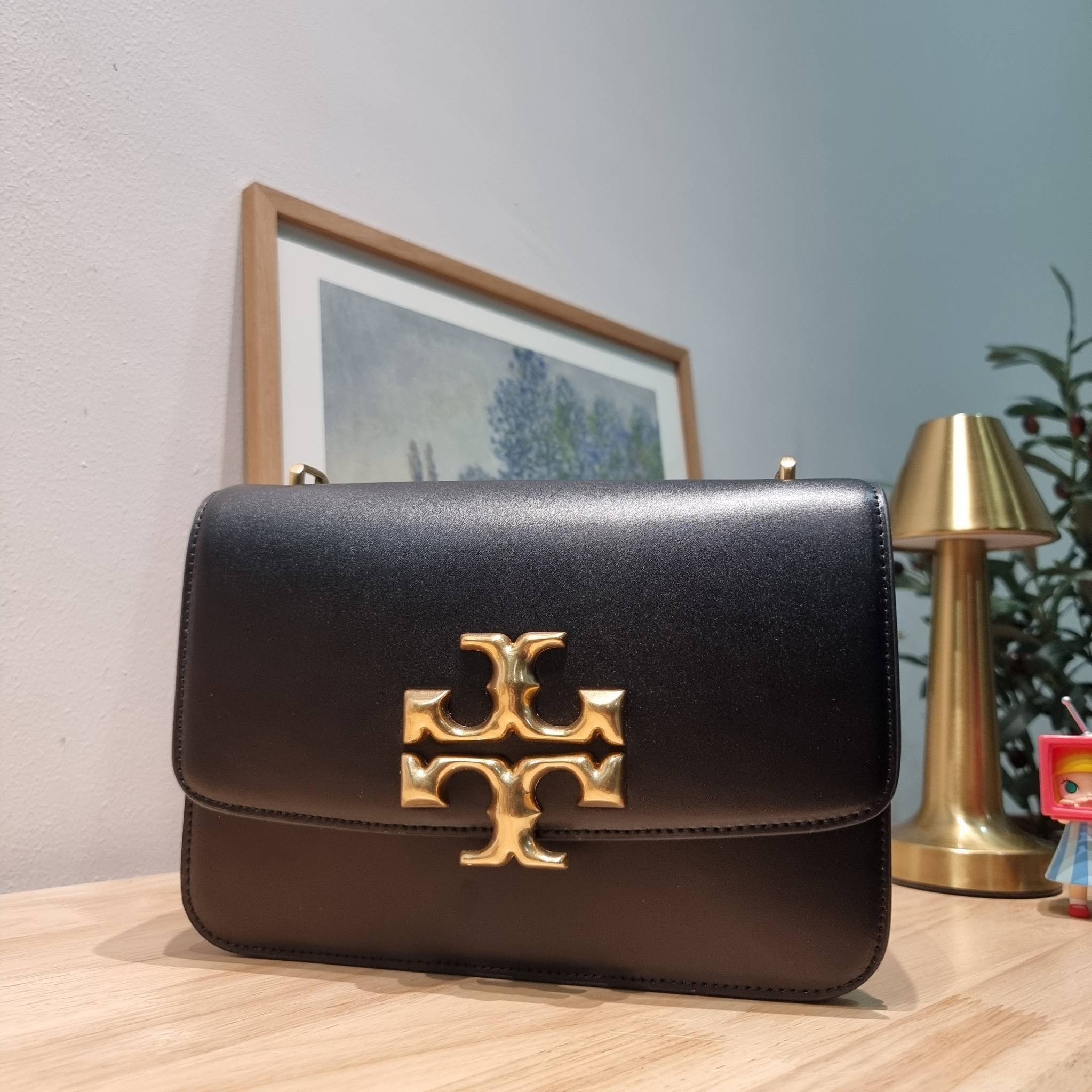 Tory Burch Bag / TORY BURCH ELEANOR CONVERTIBLE SHOULDER BAG รุ่นยอดนิยม กับไซส์ใหม่ ใหญ่จุคุ้ม! กระเป๋าสะพายข้าง ดีไซน์อยู่ทรง เรียบหรู! ผู้ดีกว่าใคร