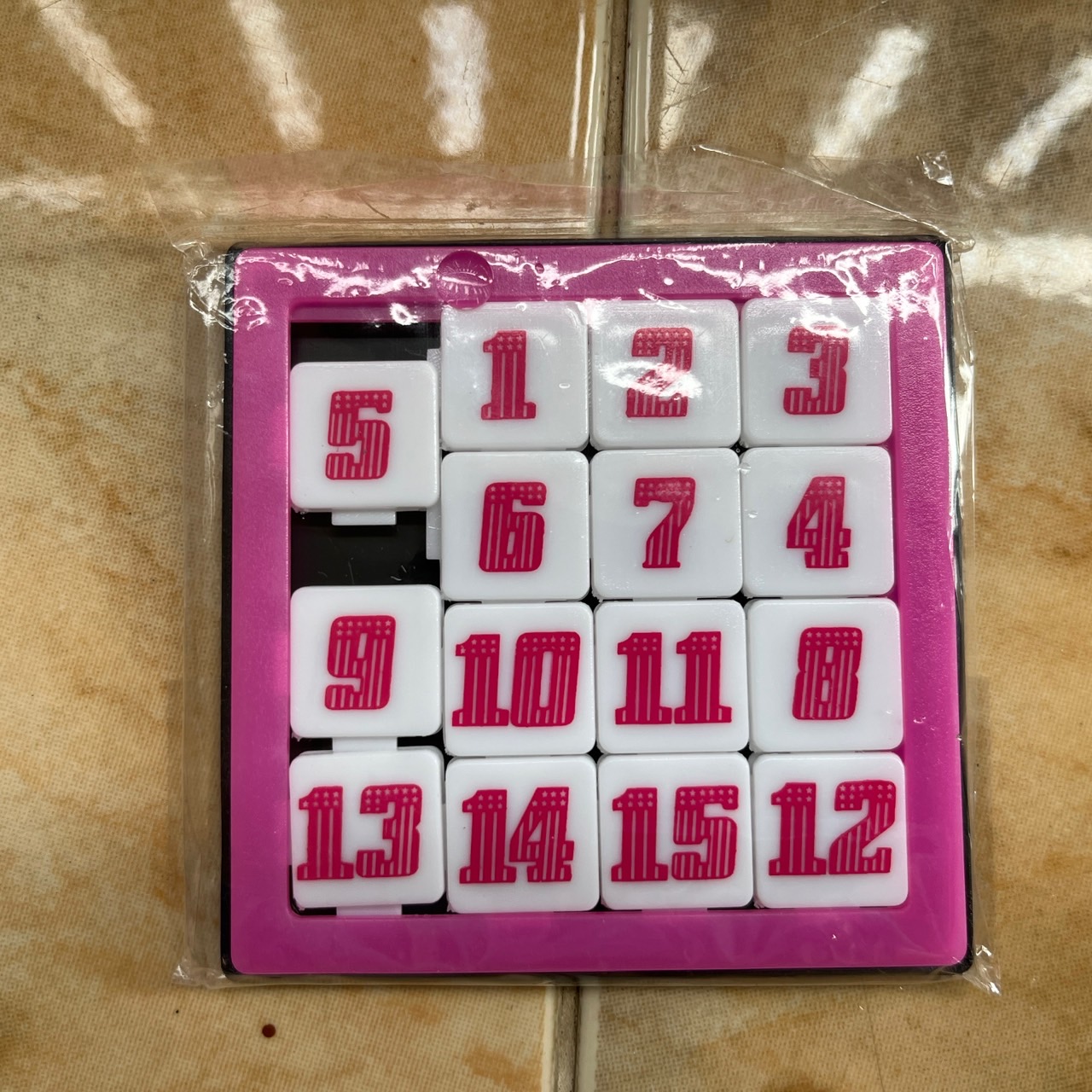 เกมเลื่อนเรียงตัวเลขแบบพลาสติก 1-15