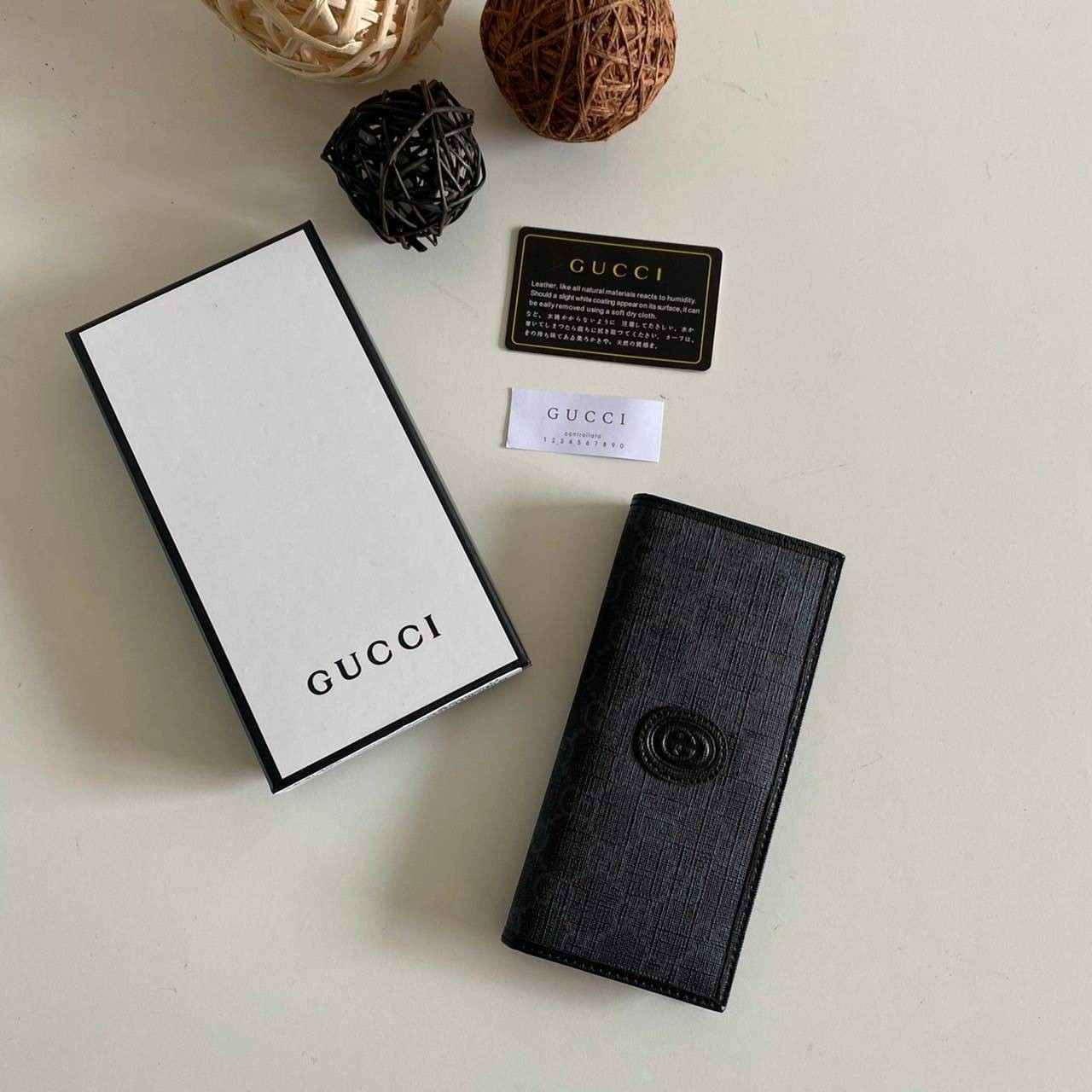 VIP 】Gucci Wallet long กระเป๋าสตางค์ใบยาวสำหรับผู้ชาย งานหนังแท้ รุ่นพิเศษครบเซ็ท ราคาคุ้มที่สุด ต้อนรับปีแห่งความปัง!! เอ็กซ์คลูซีฟมาก!!