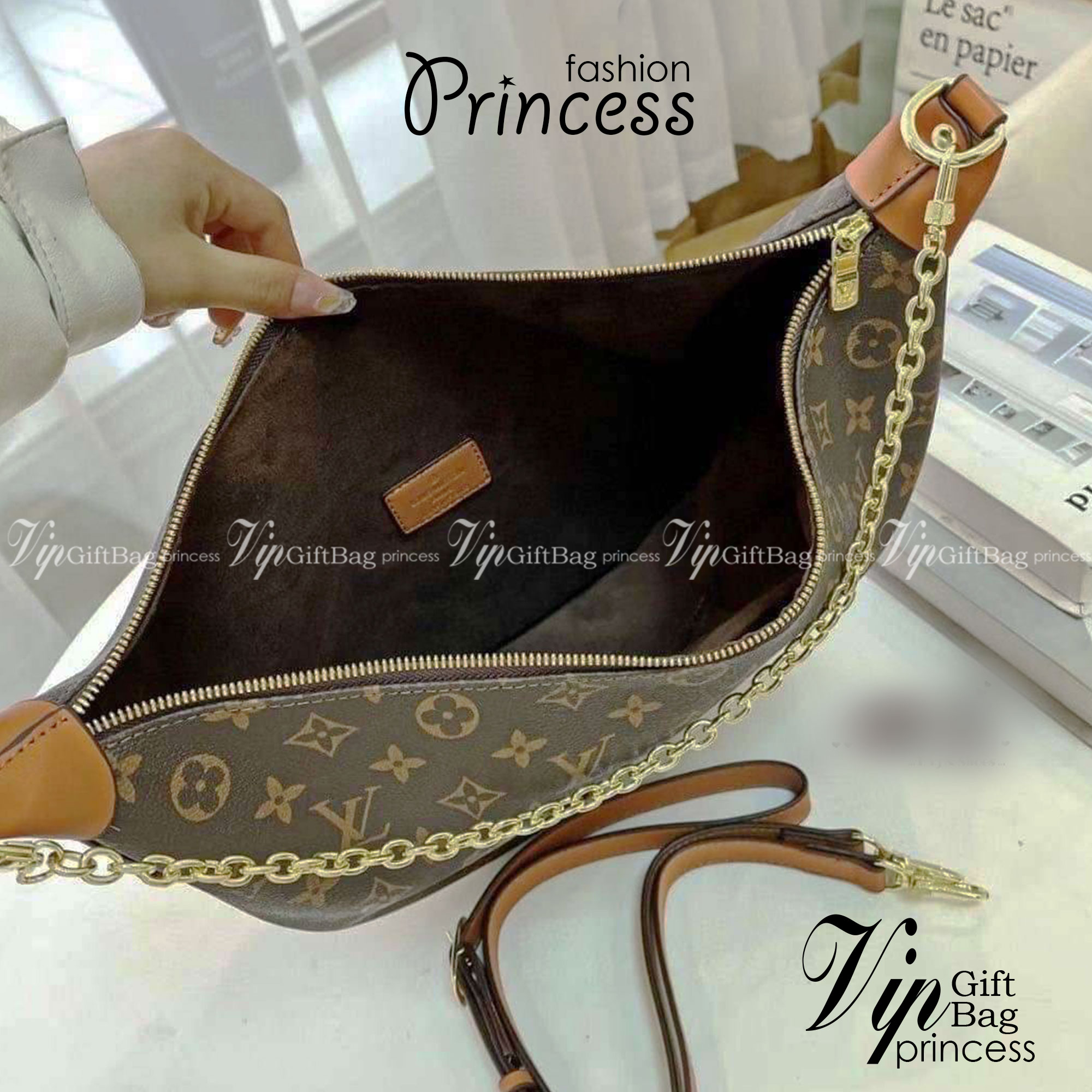 LV Loop Hobo Monogram Canvas - Handbags 11" สุดยอดเดอะเบสท์ไอเท็ม ต้องยกให้เลย กับกระเป๋าสะพายใบใหญ่ สวยหรู ดูแพงมาแต่ไกล ยังคงคลาสสิค ผู้ดี หรูหรา ขนาดกำลังพอดี ใส่โทรศัพท์ได้ทุกรุ่น วัสดุหนังแคนวาสคุณภาพ ด้านหน้ามีช่องซิปแยก สายสะพายมีมาให้ถึง 2 แบ