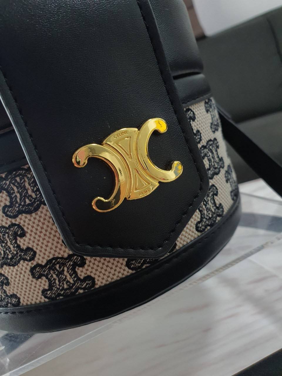 พรีเมี่ยมกิ๊ฟแท้ 100% 】CELINE CROSSBODY BAG VIP GIFT WITH PURCHASE (GWP) พรีเมี่ยมกิ๊ฟ Limited Edition จาก CELINE PERFUME DUTY FREE COUNTER