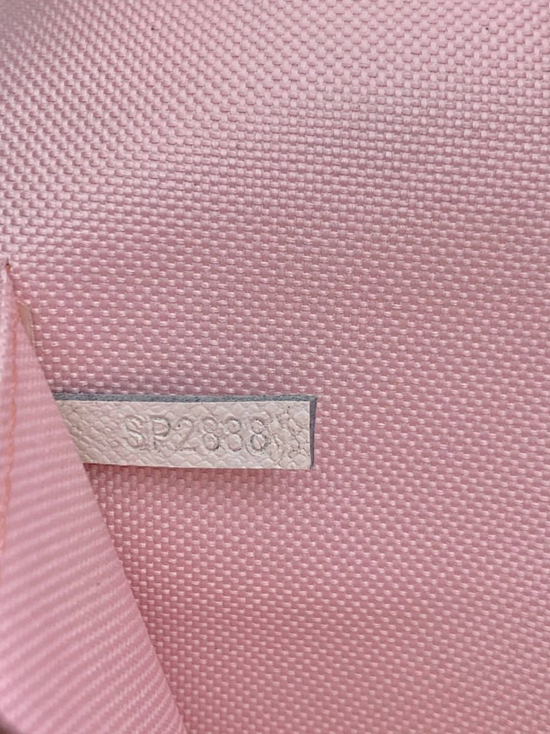 VIP 🥂 อัพลุคให้ตัวเองดูดีกับกระเป๋าทรงคลัท//สะพายครอสบอดี้ร์แถมเป็นรุ่นที่ใช้ได้ตลอดทั้งวันด้วยนะคะ Louis Vuitton Monogram Casual Style Calfskin / LV Monogram Casual กระเป๋าทรงคลัทแบบฝาปิด หนังแท้ ลายสวยมากๆค่ะ