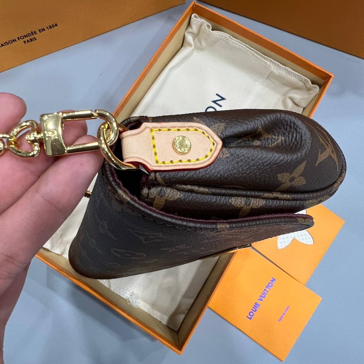 Ori Louis Vuitton favorite / LV Favorite Monogram Damier Ebene MM เกรดออริจินอล ใช้แทนใบจริงได้ ภาพถ่ายจากงานขายจริง ใช้งานต่างประเทศได้ค่ะ