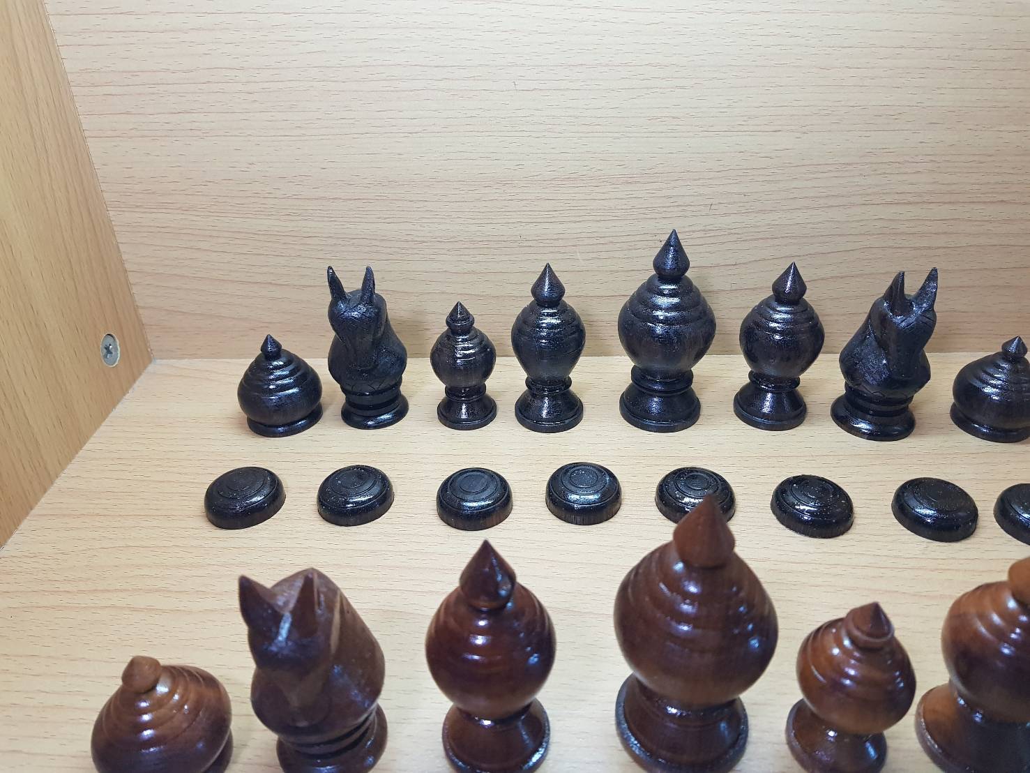 ตัวหมากรุกไทยชุดพยุหคีรีไม้เนื้อแข็ง