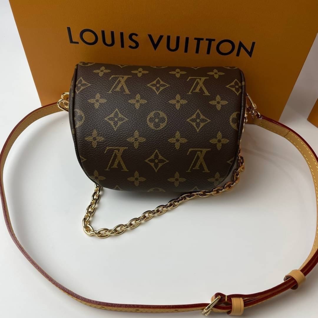 LV Mini Bumbag Monogram / LV BAG พร้อมส่งที่ไทย ท็อปออริ กระเป๋าสะพายไซส์มินิ แบบคาดอก คาดเอว สะพายข้างได้ แคนวาสดีมาก พิมพ์ลายคมชัด ทรงสวยเป๊ะ