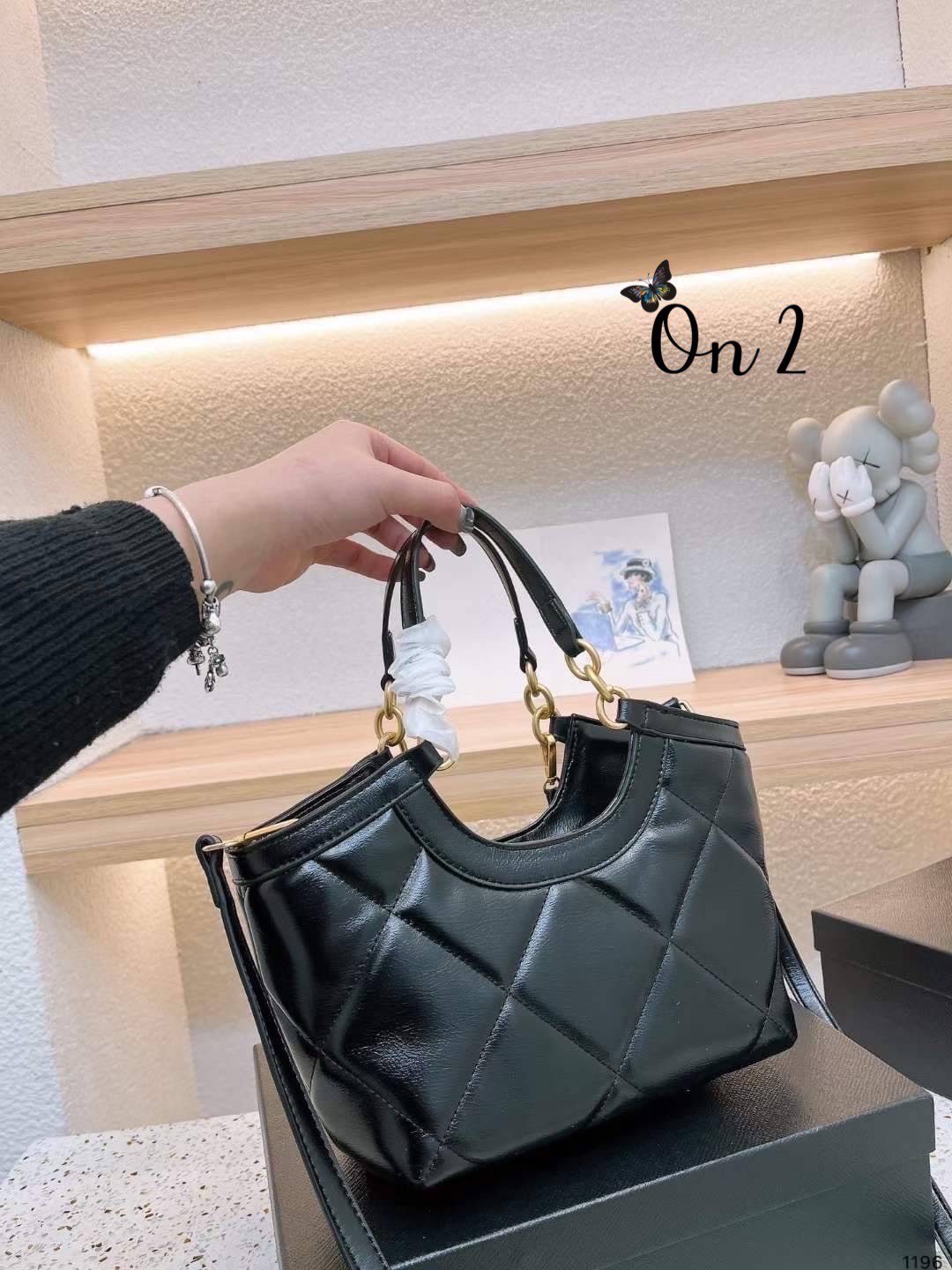 YSL Shopping Tote Handbag & Crossbody Bag 10" ใหม่รับ summer กระเป๋าสะพายทรงโท้ท งานหนังสวยเต็มใบ จุของได้แบบจุกๆ ดีไซน์คลาสสิค ใช้งานได้ง่ายด้วยหูจับและสายสะพาย