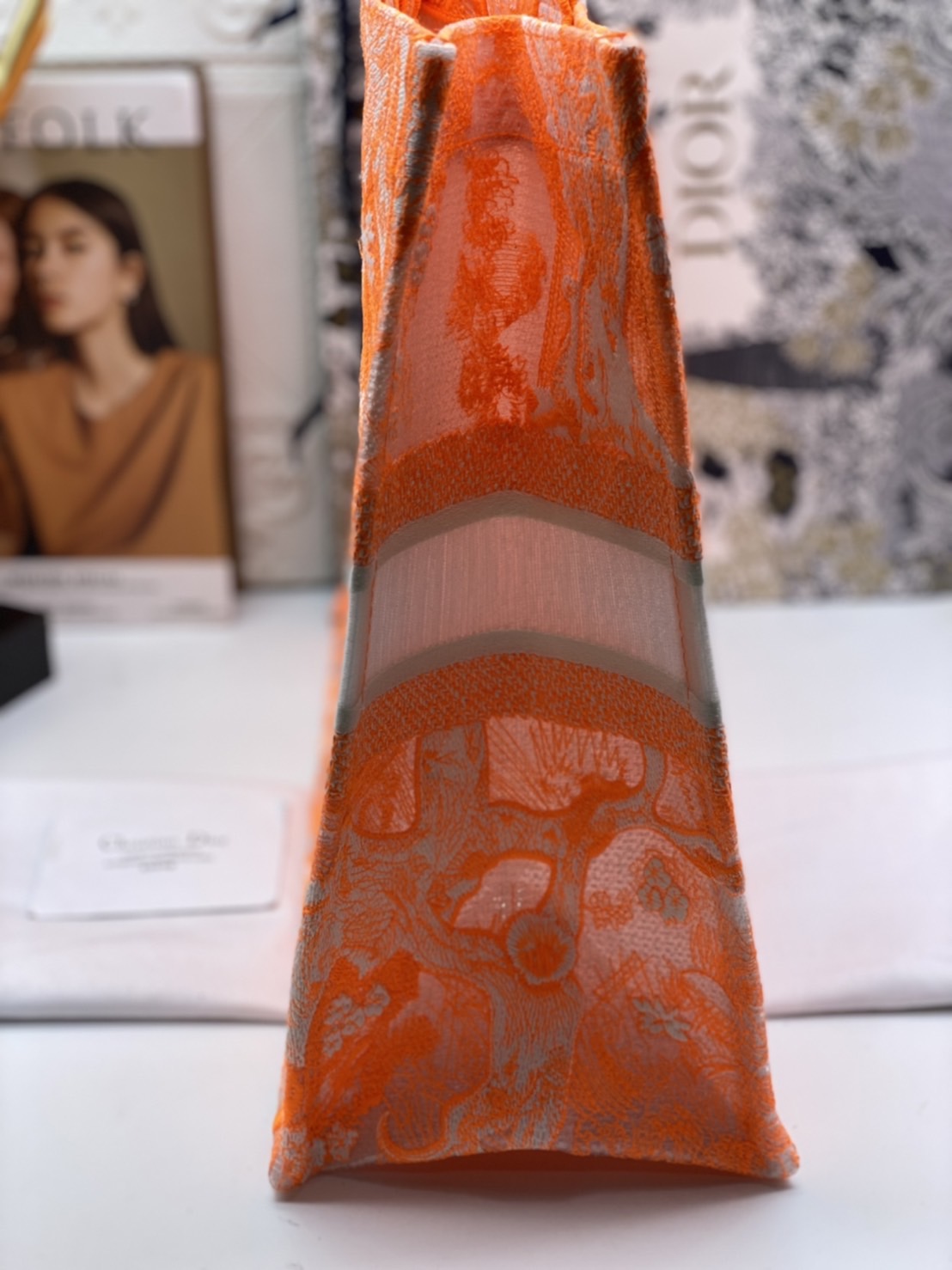 DIOR Book Tote Fluorescent Orange Toile de Jouy Transparent Canvas เกรดออริจินอล ภาพสินค้าถ่ายจากงานขายจริงใช้งานต่างประเทศได้