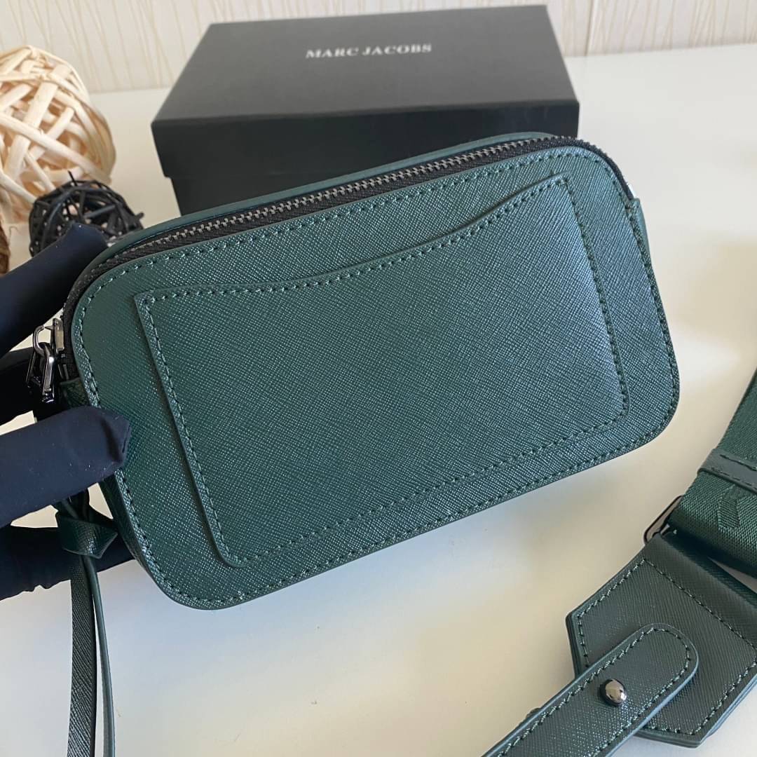 พรีเมี่ยมกิ๊ฟแท้ 100% 】หนังแท้ M ARC JACOBS The Snapshot Camera Bag -GREEN
