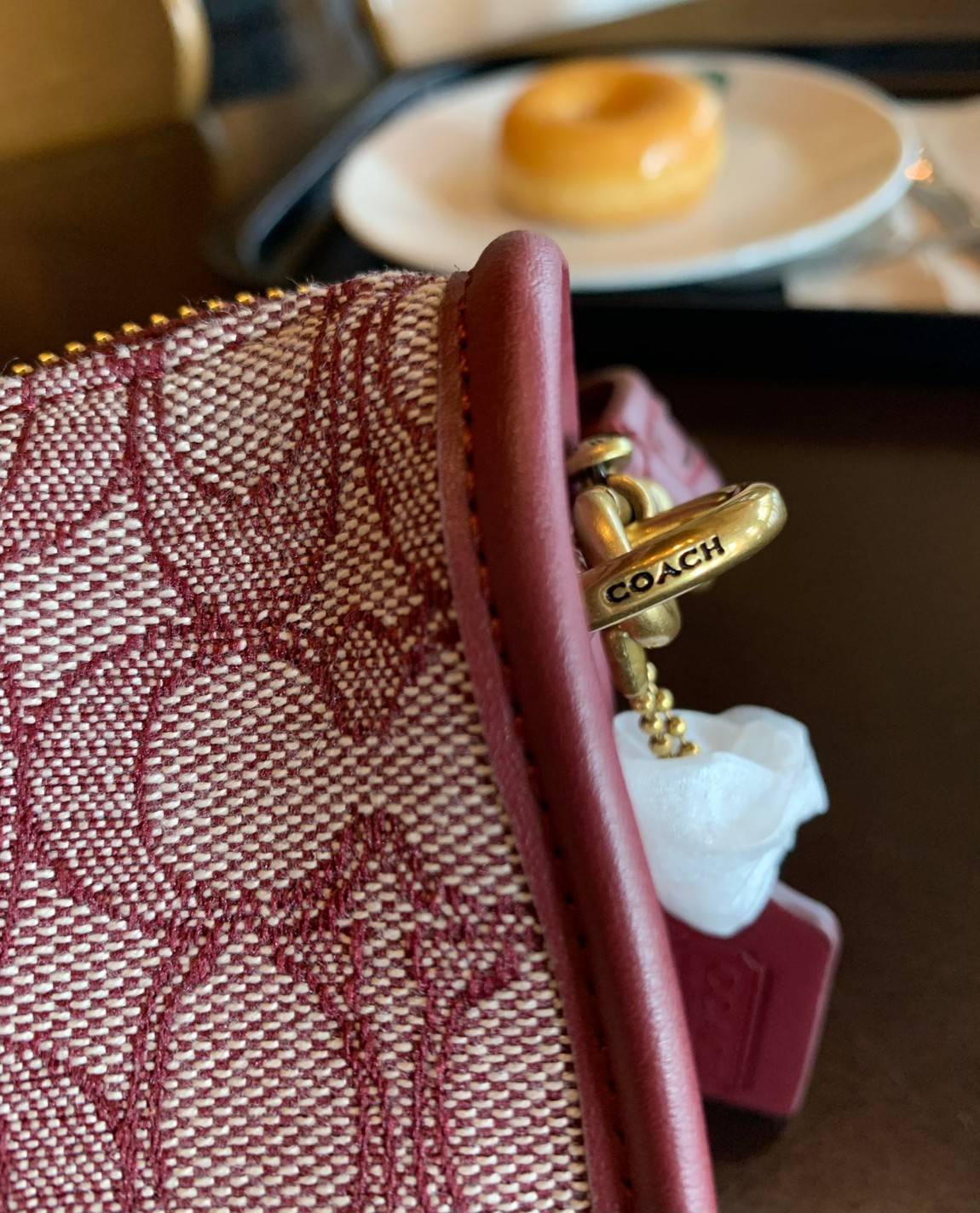 COACH SWINGER BAG IN SIGNATURE JACQUARD ((C0721))