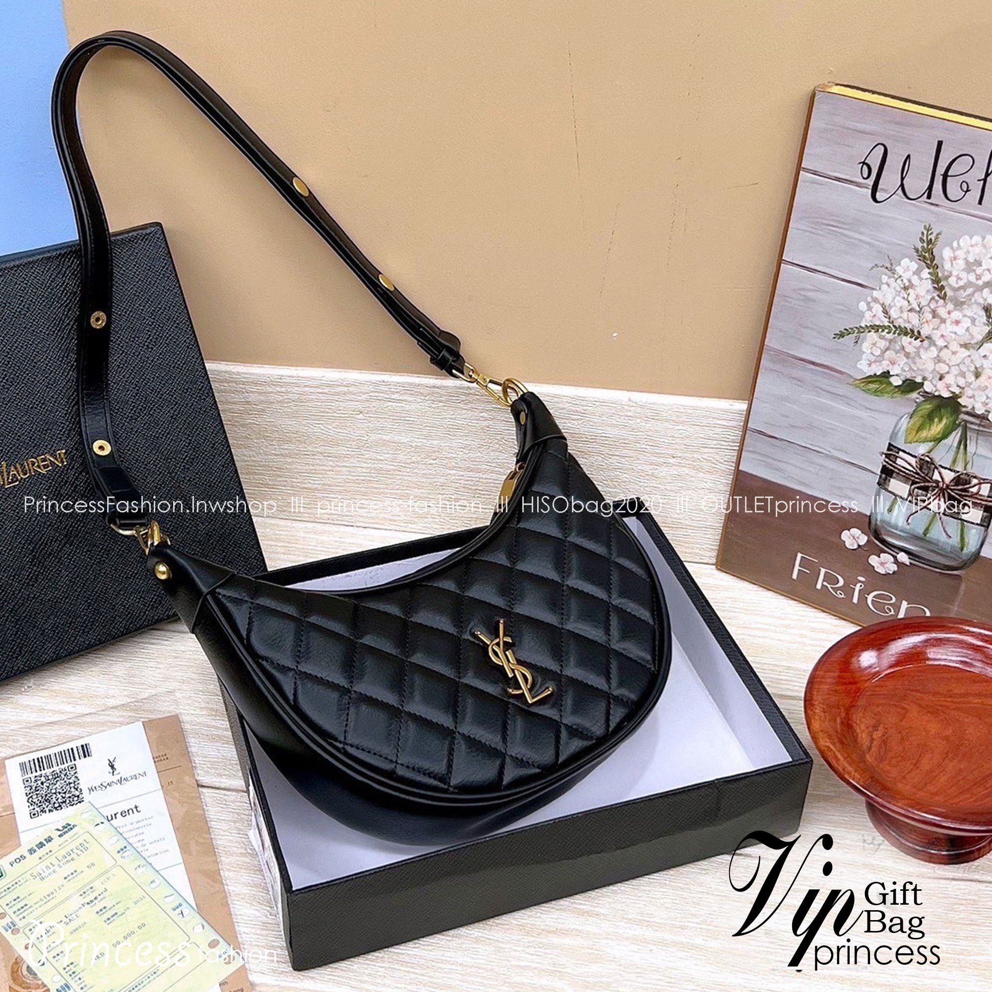 YSL HOBO BAG / YSL HALF MOON ใหม่ล่าสุดก่อนใคร สวยได้ไม่ต้องรอ กับคอลใหม่ลุคลูกคุณ รูปทรงยอดฮิต ตอบโจทย์ได้ทุกลุค ทุกไลฟ์สไตล์