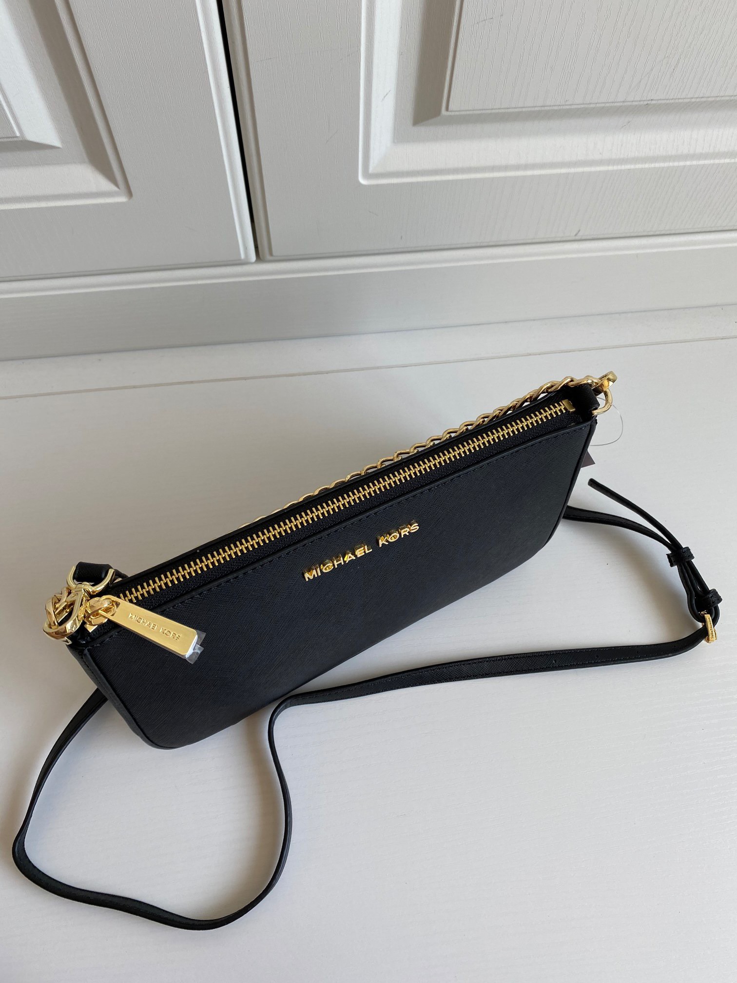 MICHEAL KORS SAFFIANO CROSSBODY BAG / MK Chain Pouchette Bag พร้อมส่ง 4 สี กระเป๋าสะพายข้าง ทรงสวย วัสดุหนัง SAFFIANO คุณภาพดี สวยอยู่ทรงแข็ง
