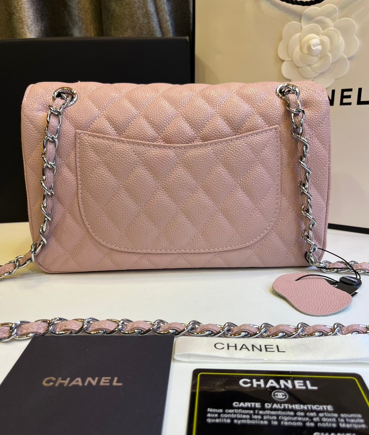 พร้อมส่งโทนพาสเทล CHANEL Classic in Pastel 25cm กระเป๋าสะพายรุ่นยอดนิยมเรียบหรู เกรดออริ 1:1 ใช้งานต่างประเทศได้ ภาพถ่ายจากงานขายจริง