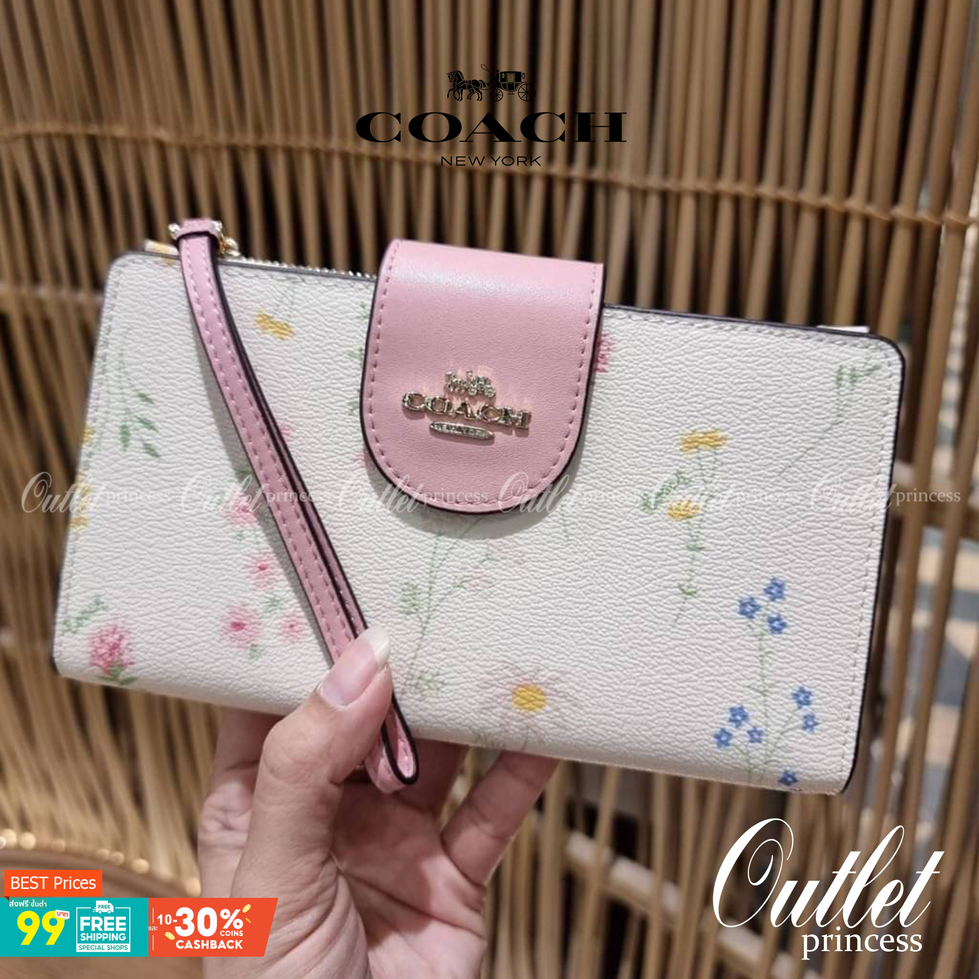 COACH C3371 TECH PHONE WALLET WITH SPACED WILDFLOWER ดีไซน์ใหม่ คอลเลคชั่นสวยหรู กระเป๋าสตางค์พร้อมสายคล้องมือ ง่ายต่อชีวิตมากจ้า!! มันดีอะไรเบอร์นี้ ใส่ได้ทั้งบัตร และโทรศัพท์ก็ใส่ได้ทุกรุ่น แถมยังมีช่องซิปแยกไปอีก ช่องเยอะไม่ต้องห่วงจริงๆ วัสดุหนังแคนวา