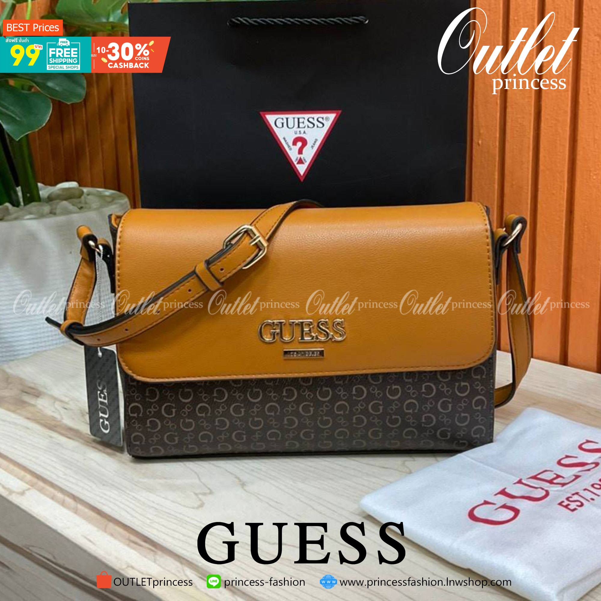 ของแท้ 💯% 】Guess Brit Crossbody Bag in Charcoal Signature Faux Leather and G Monogram Print with Black Leather Flap - Women's Sling Bag กระเป๋าสะพาย Crossbody ทรงเหลี่ยม รุ่นยอดนิยมอีกรุ่นหนึ่งของ Guess ตัวหนังคือดีงามทรงสวย หนังนิ่มน่าใช้มาก